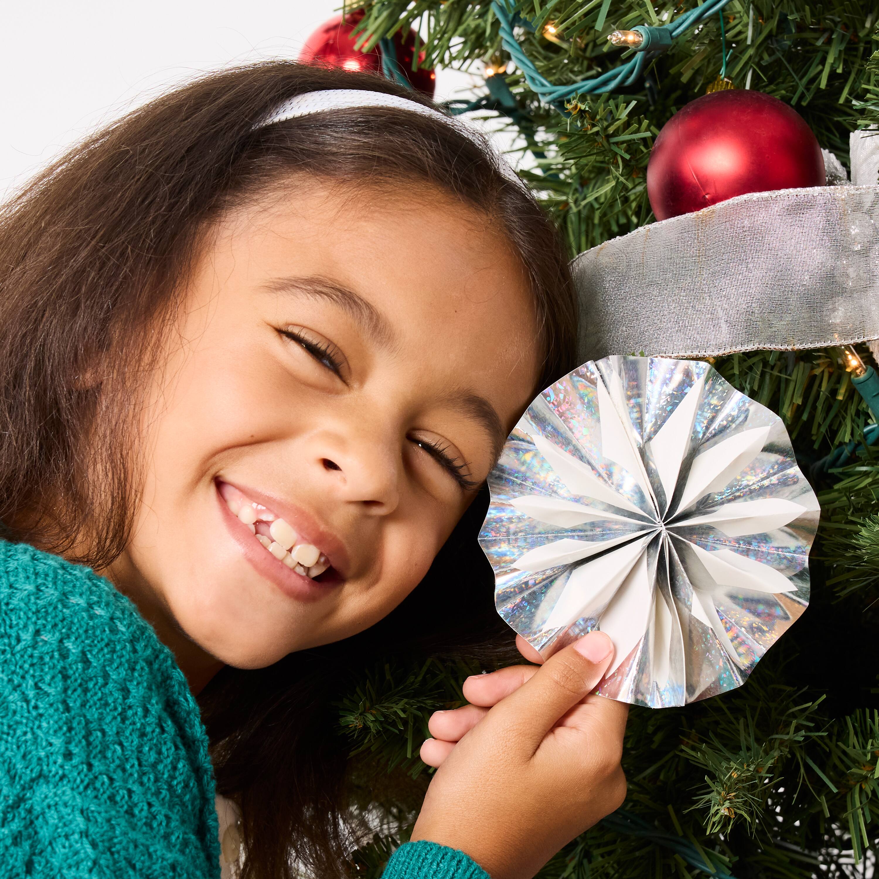 Creativity for Kids&#xAE; Make Your Own Snowflake Ornaments