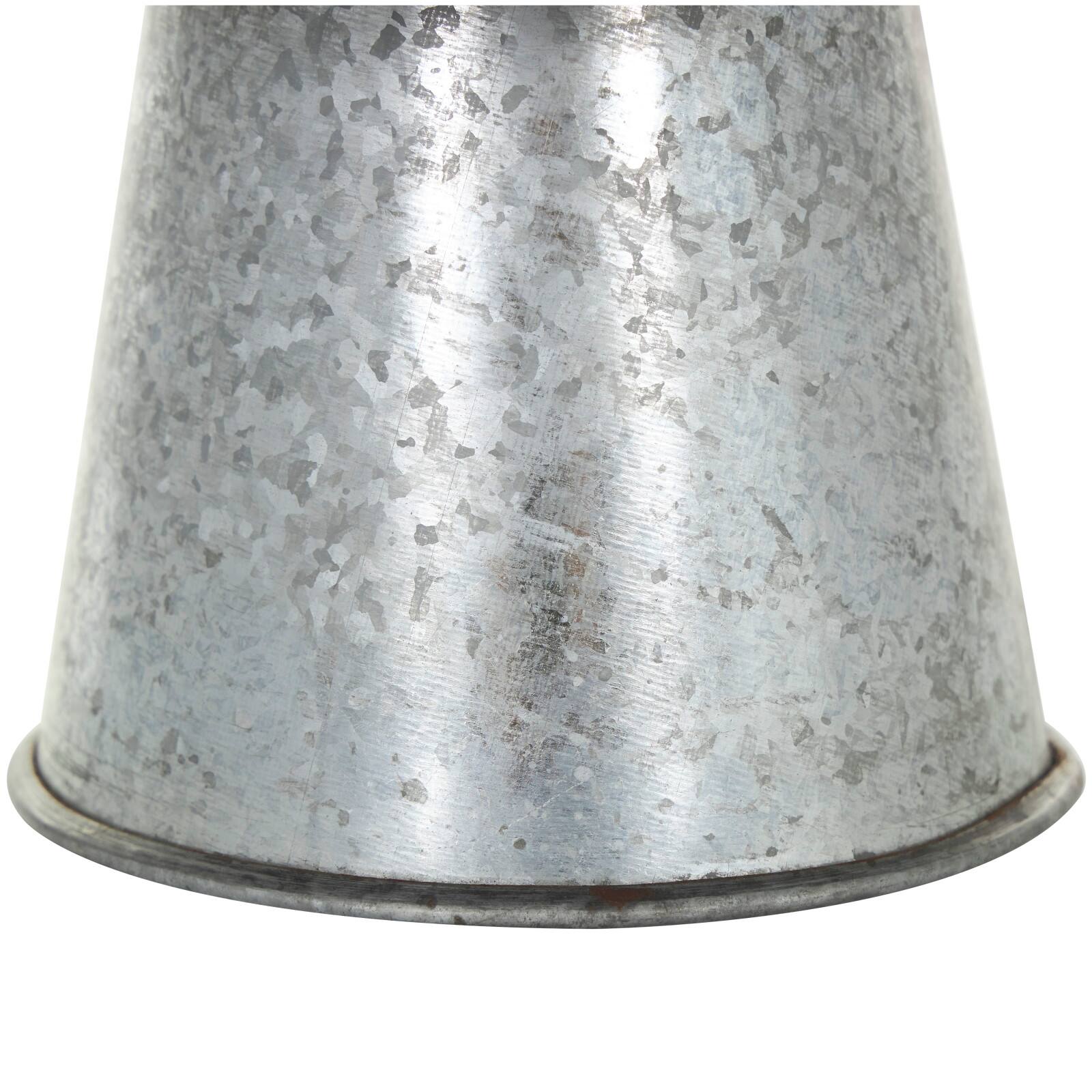 16" Gray Metal Galvanized Cake Stand
