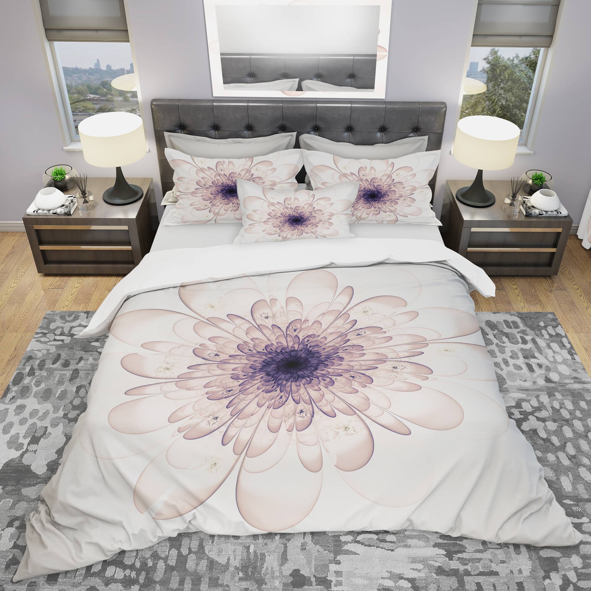 Designart &#x27;Perfect Glowing Fractal Flower in Purple&#x27; Modern &#x26; Contemporary Bedding Set - Duvet Cover &#x26; Shams
