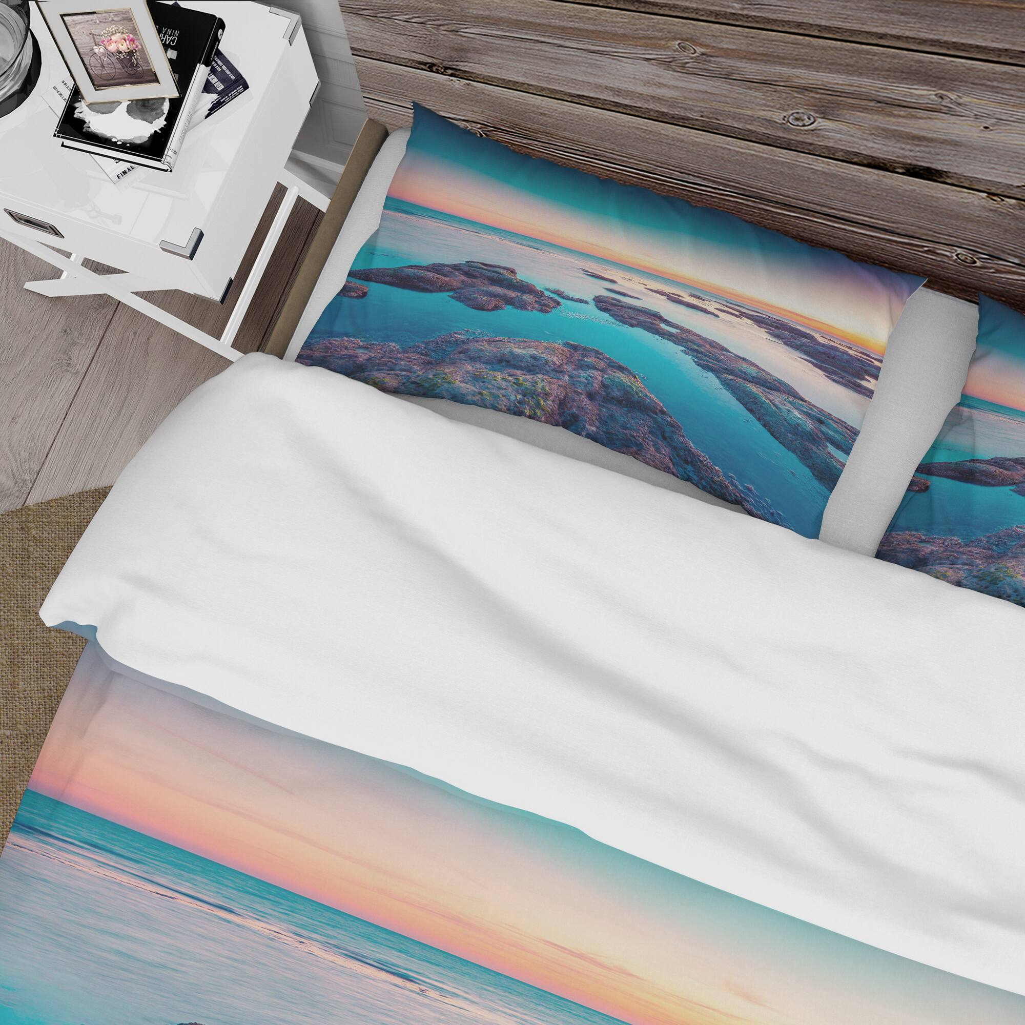 Designart 'Blue Sicily Island' Coastal Bedding Set - Duvet Cover & Shams