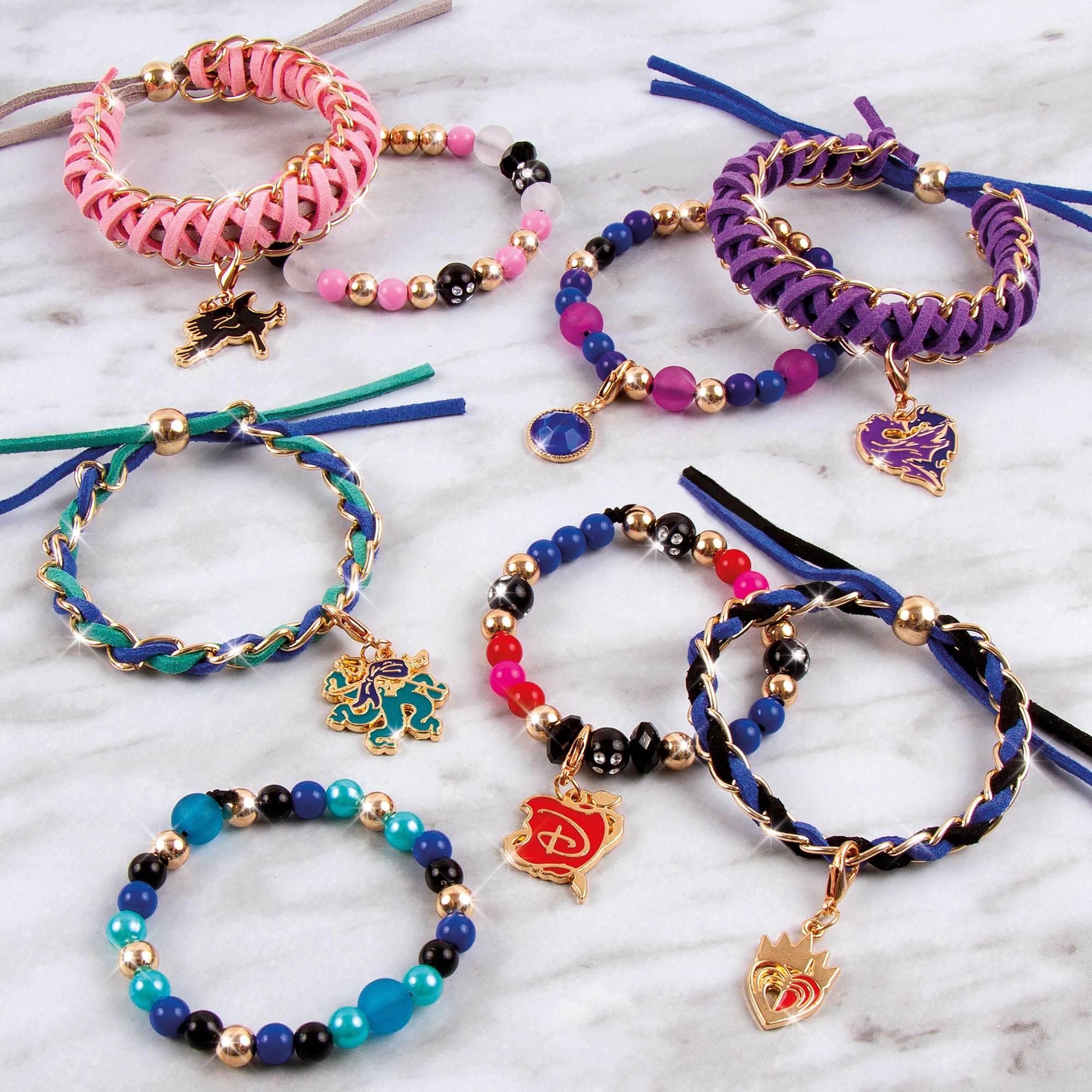 Make It Real&#x2122; Disney&#xAE; Descendants 3 Fierce Fashion Bracelets Kit