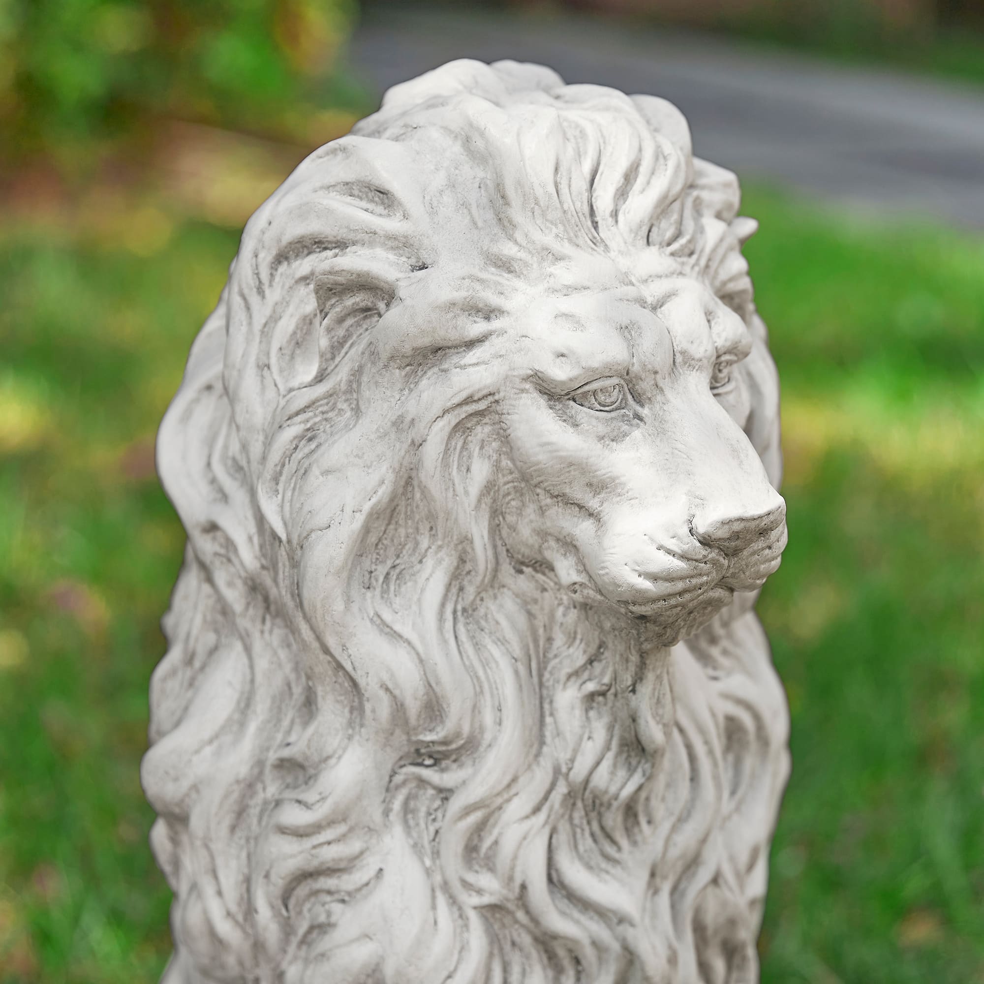 Glitzhome&#xAE; 20.75&#x22; MGO White Guardian Lion Sitting Statue