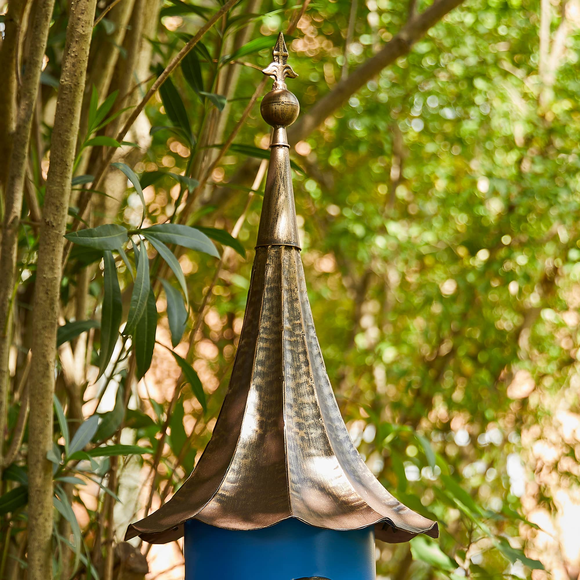 Glitzhome® 32" Retro Blue Metal Pagoda Birdhouse