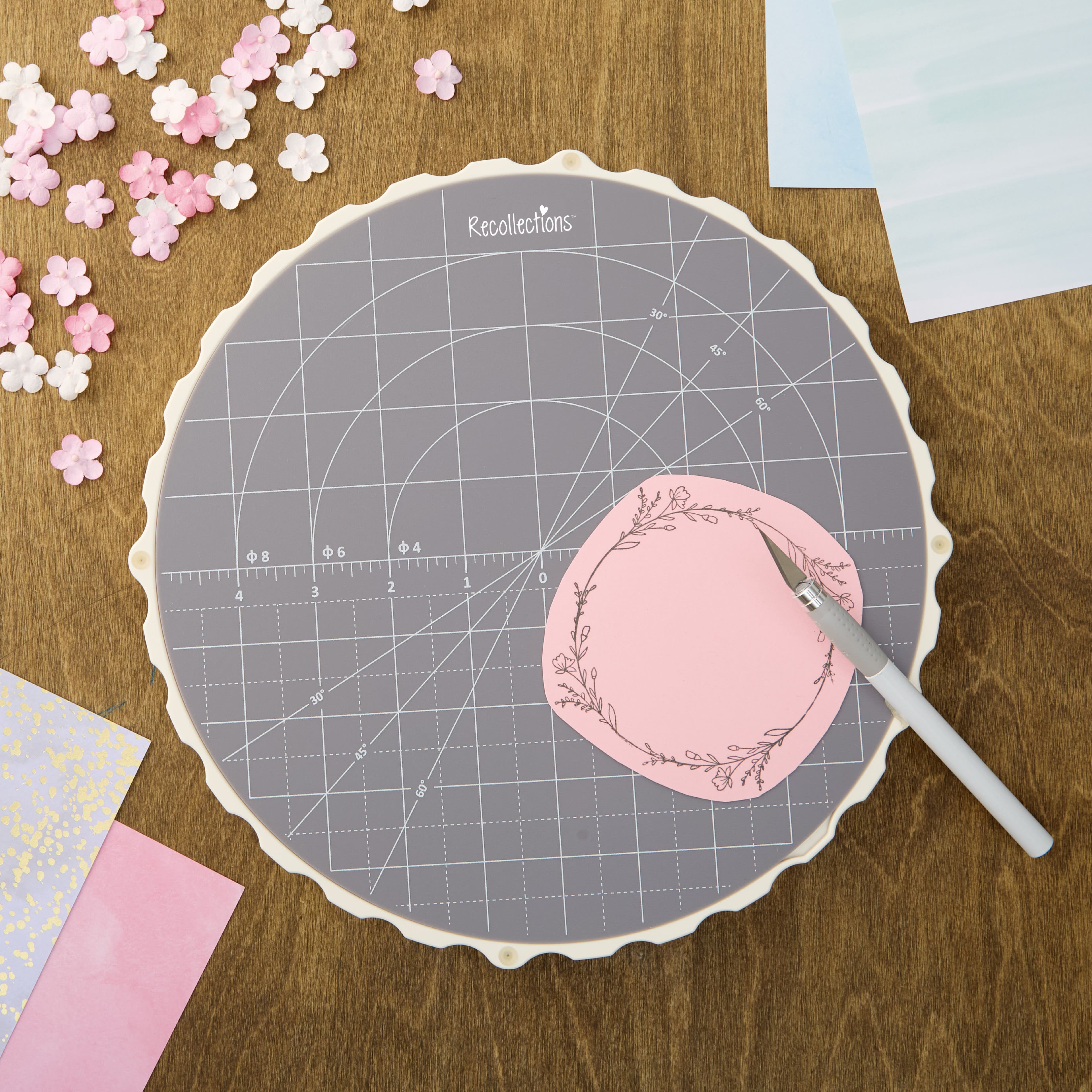 Rotating Cutting Platform by Recollections&#x2122;