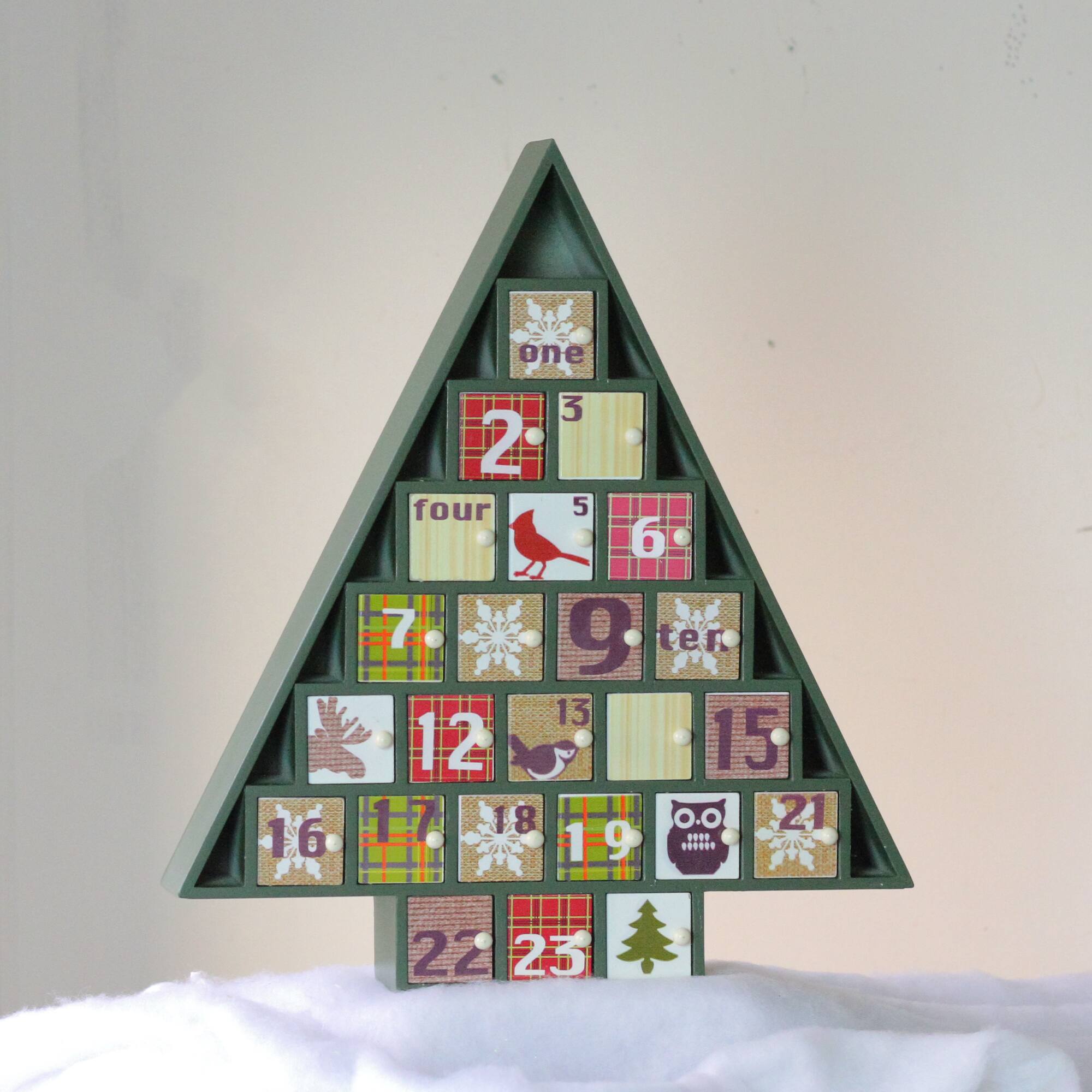 15&#x22; Green Tree Shaped Christmas Advent Calendar Decoration