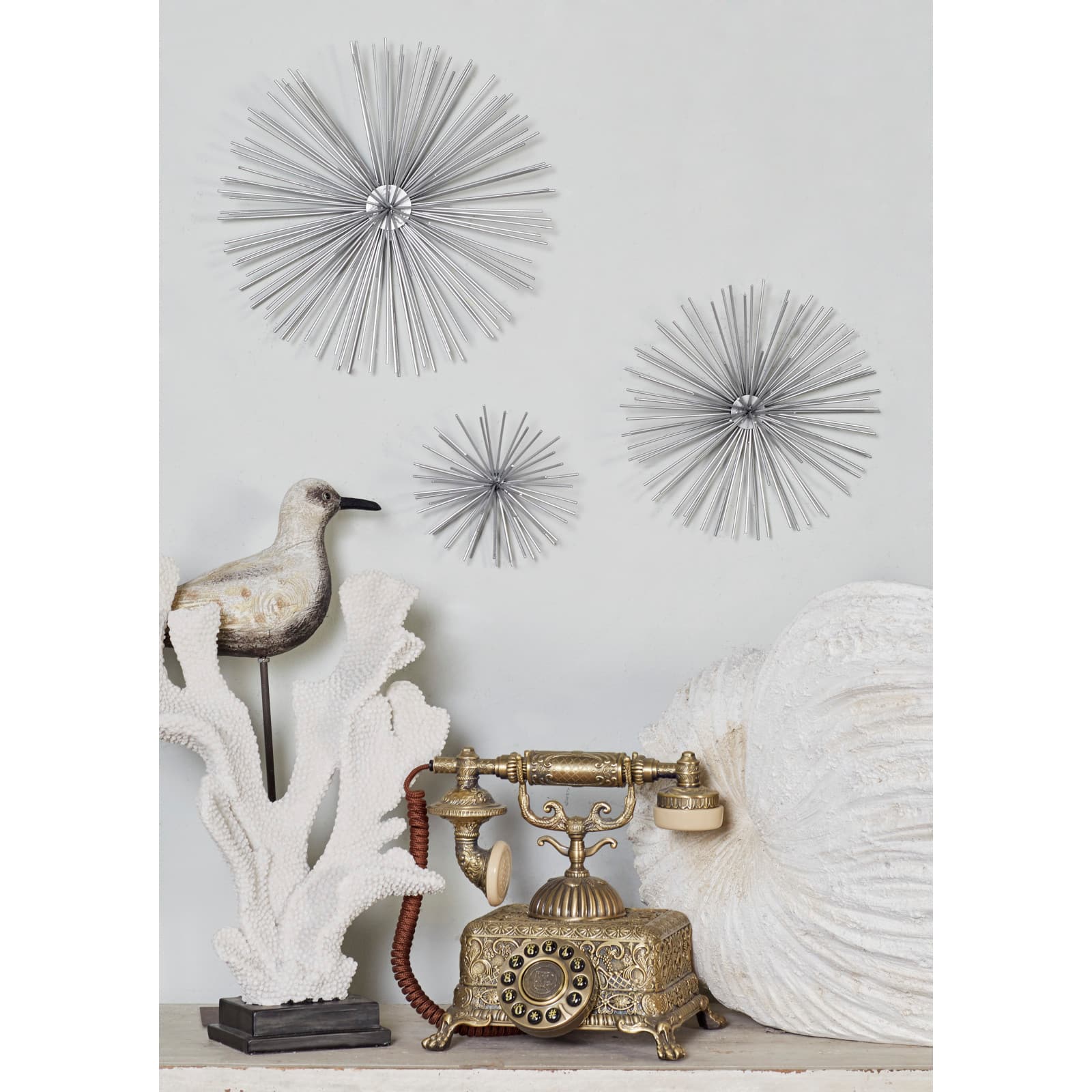 CosmoLiving by Cosmopolitan Silver Tin Contemporary Abstract Wall Decor Set