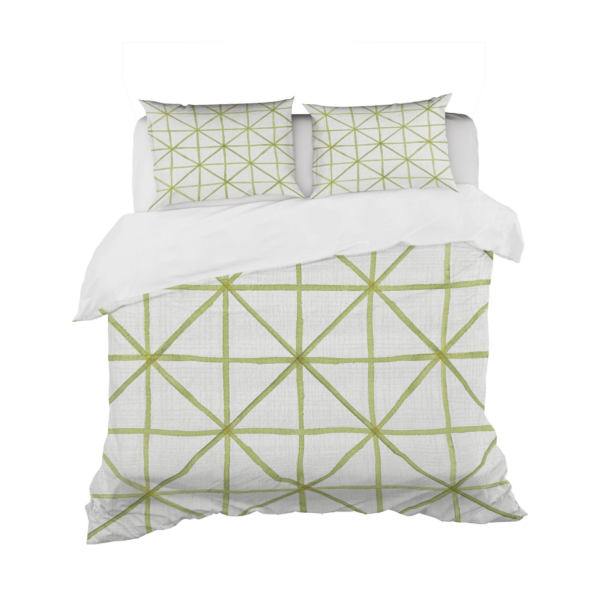 Designart &#x27;geometric Green Triangle II&#x27; Geometric Bedding Set - Duvet Cover &#x26; Shams