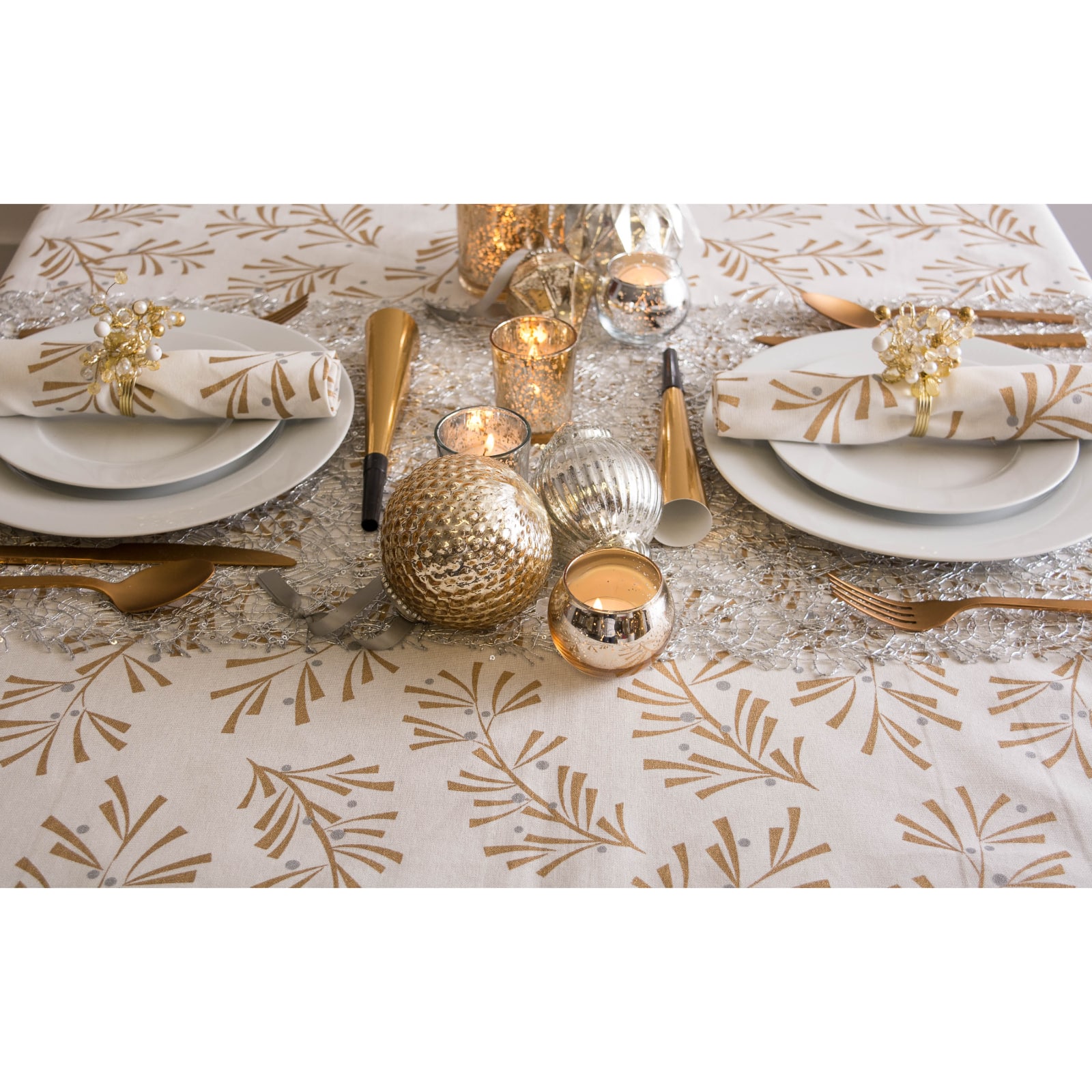 DII&#xAE; 10ft. Sequin Mesh Table Runner Roll