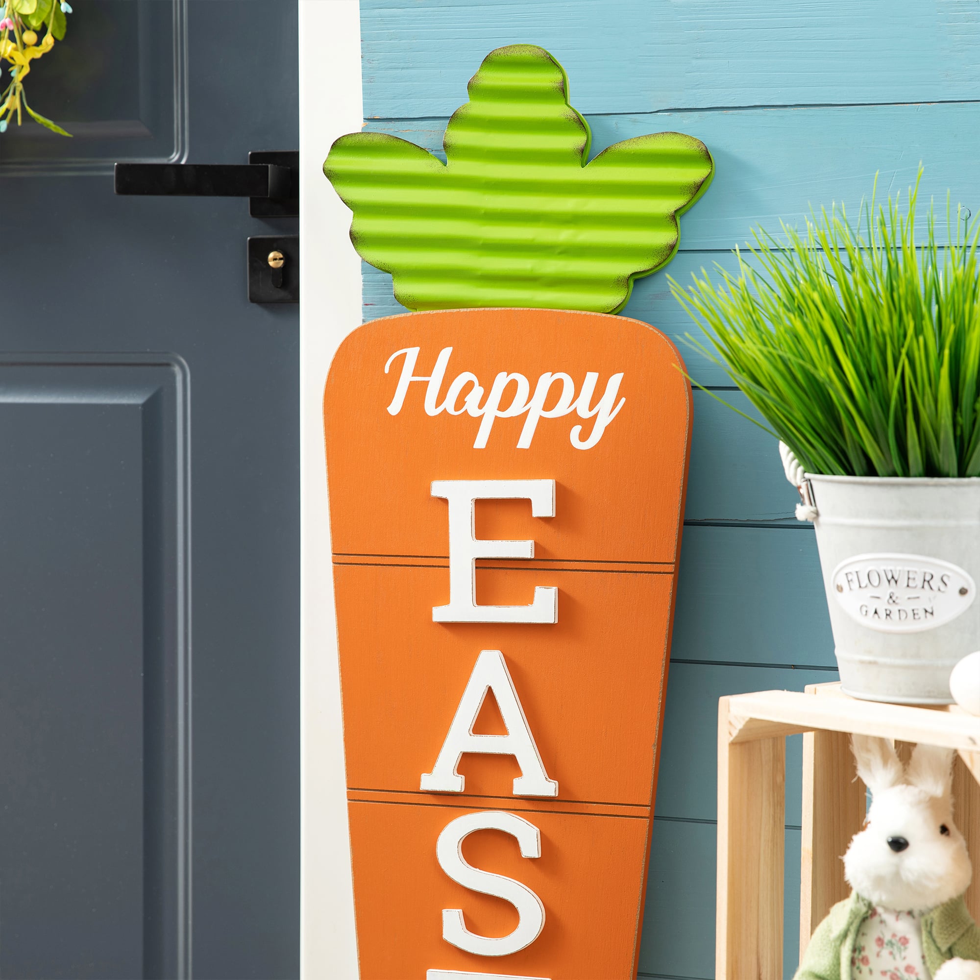 Glitzhome&#xAE; 41.5&#x22; Easter Wooden and Metal Carrot Porch Decor