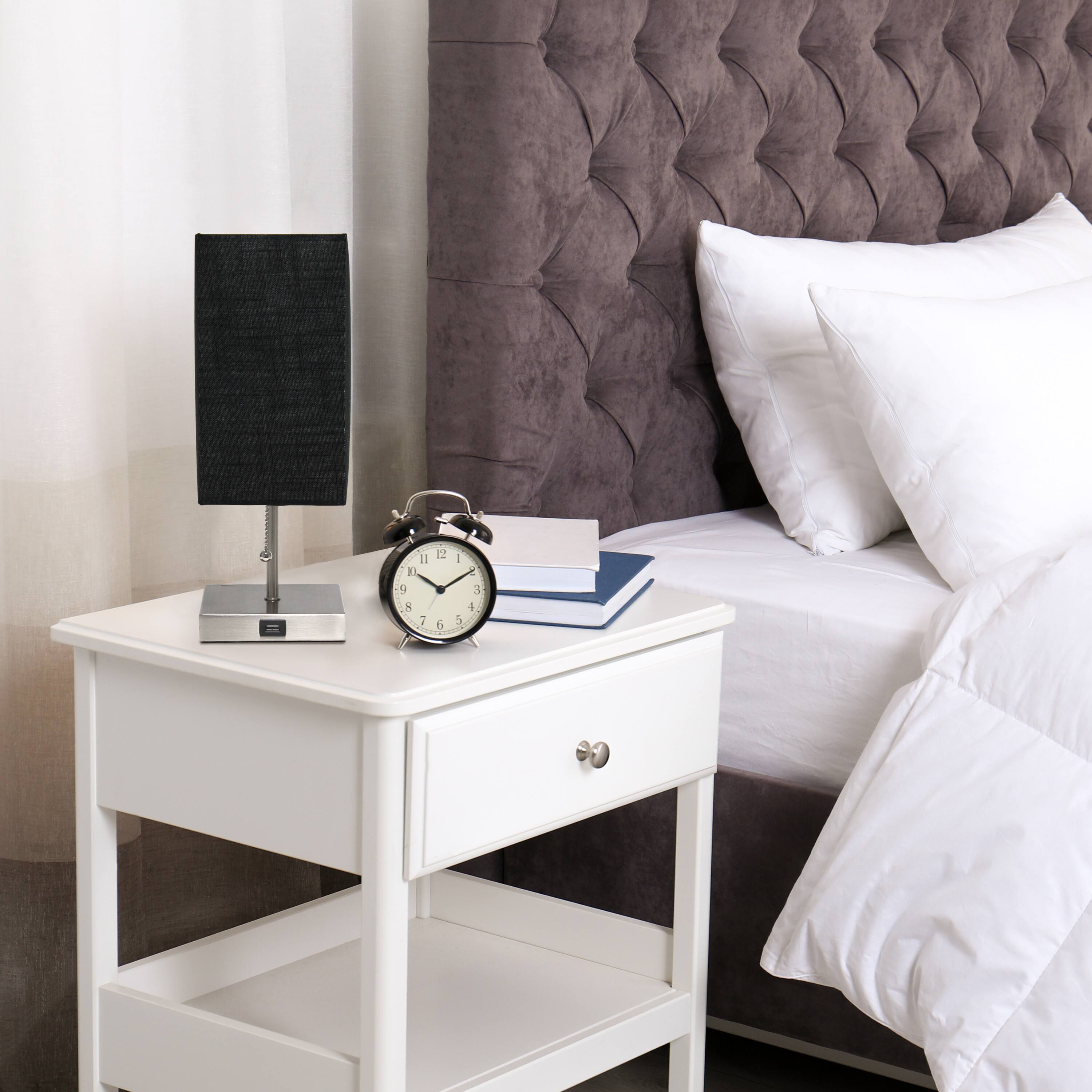 Simple Designs Stick Lamp with USB Charging Port