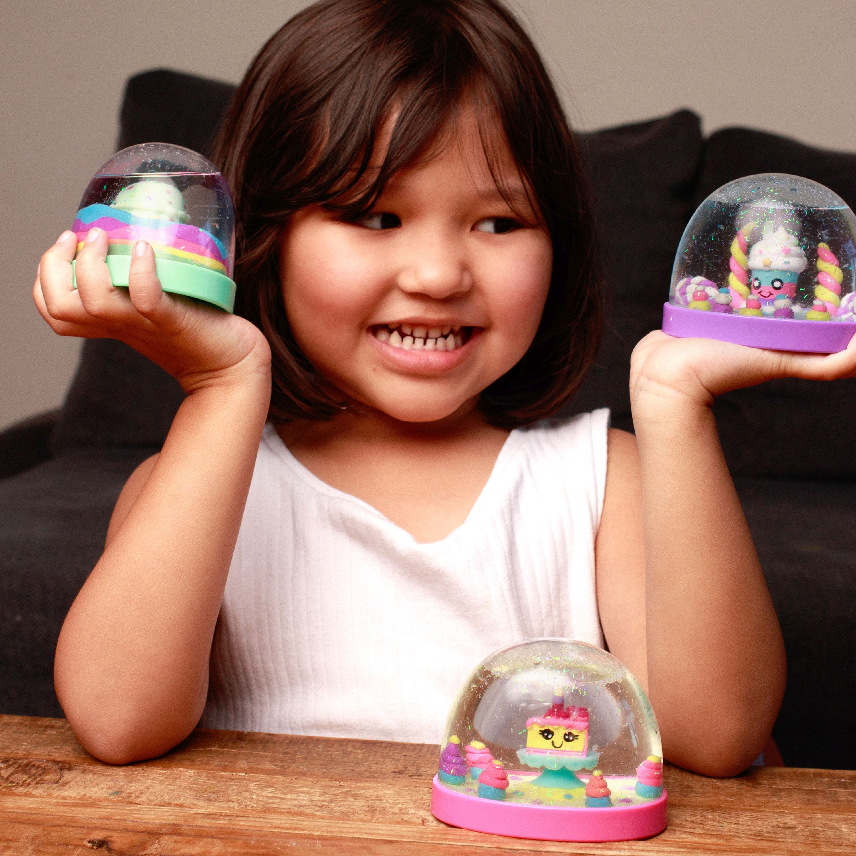 Creativity for Kids&#xAE; Make Your Own Water Globes Sweet Treats