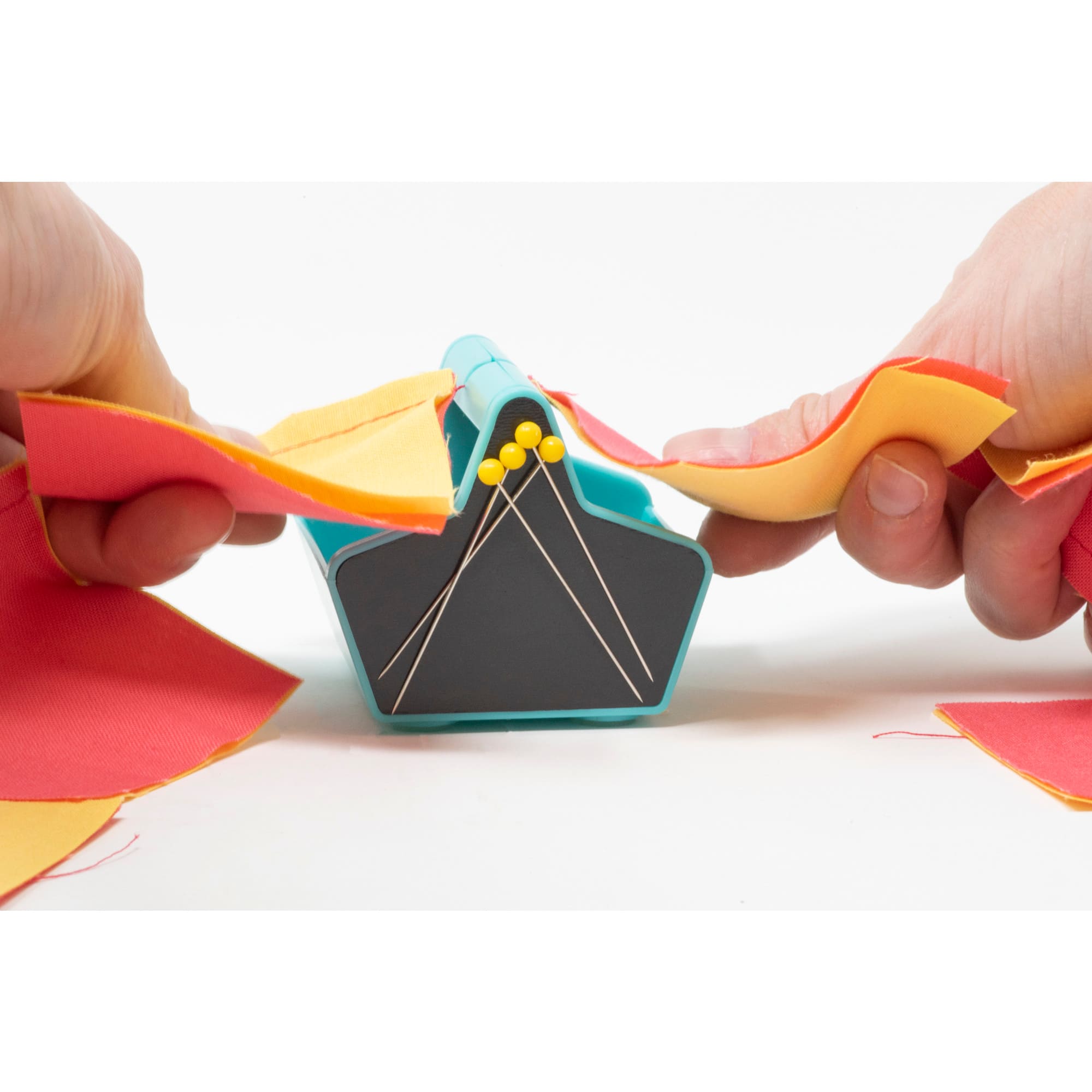 Dritz® Thread Cutter Caddy