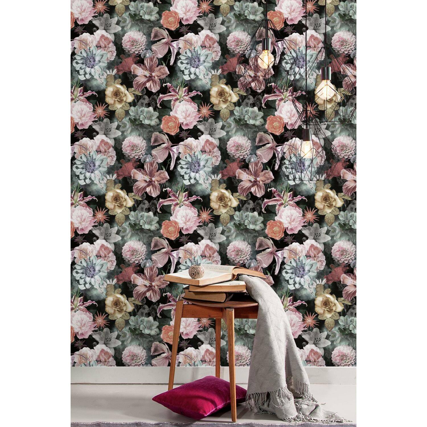 RoomMates Vintage Floral Blooms Peel & Stick Wallpaper