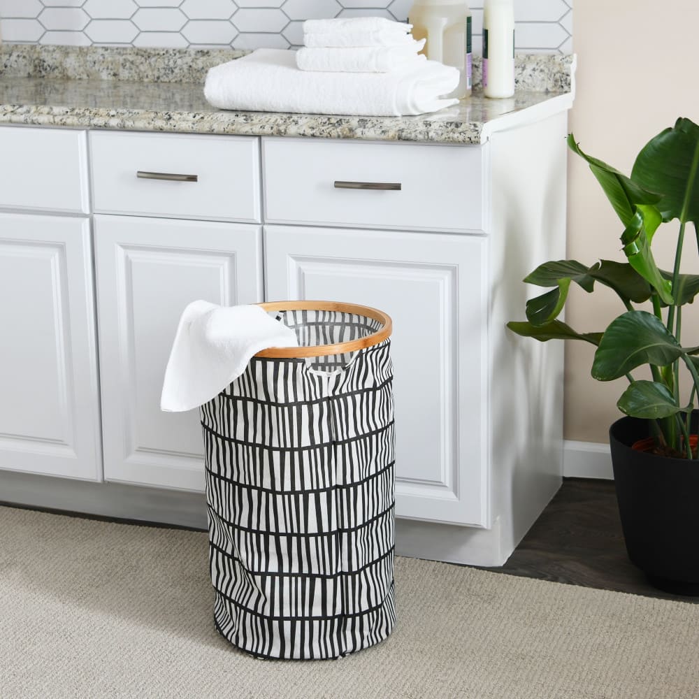 Household Essentials Krush Bamboo Rimmed Hamper (Round, Black)