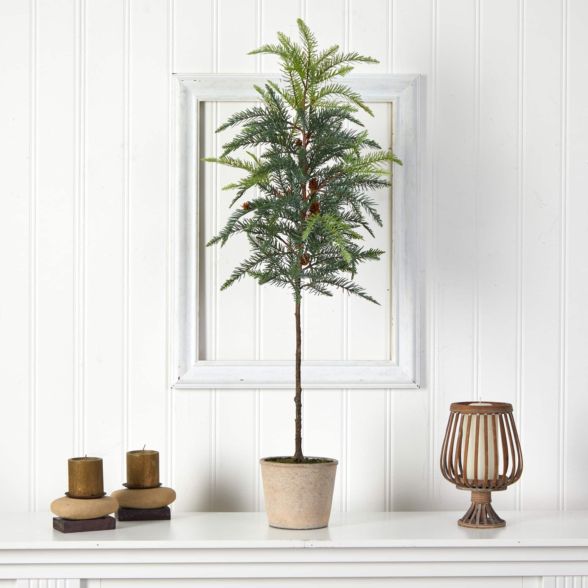 3.5ft. Winnipeg Pine Artificial Christmas Tree in Decorative Planter