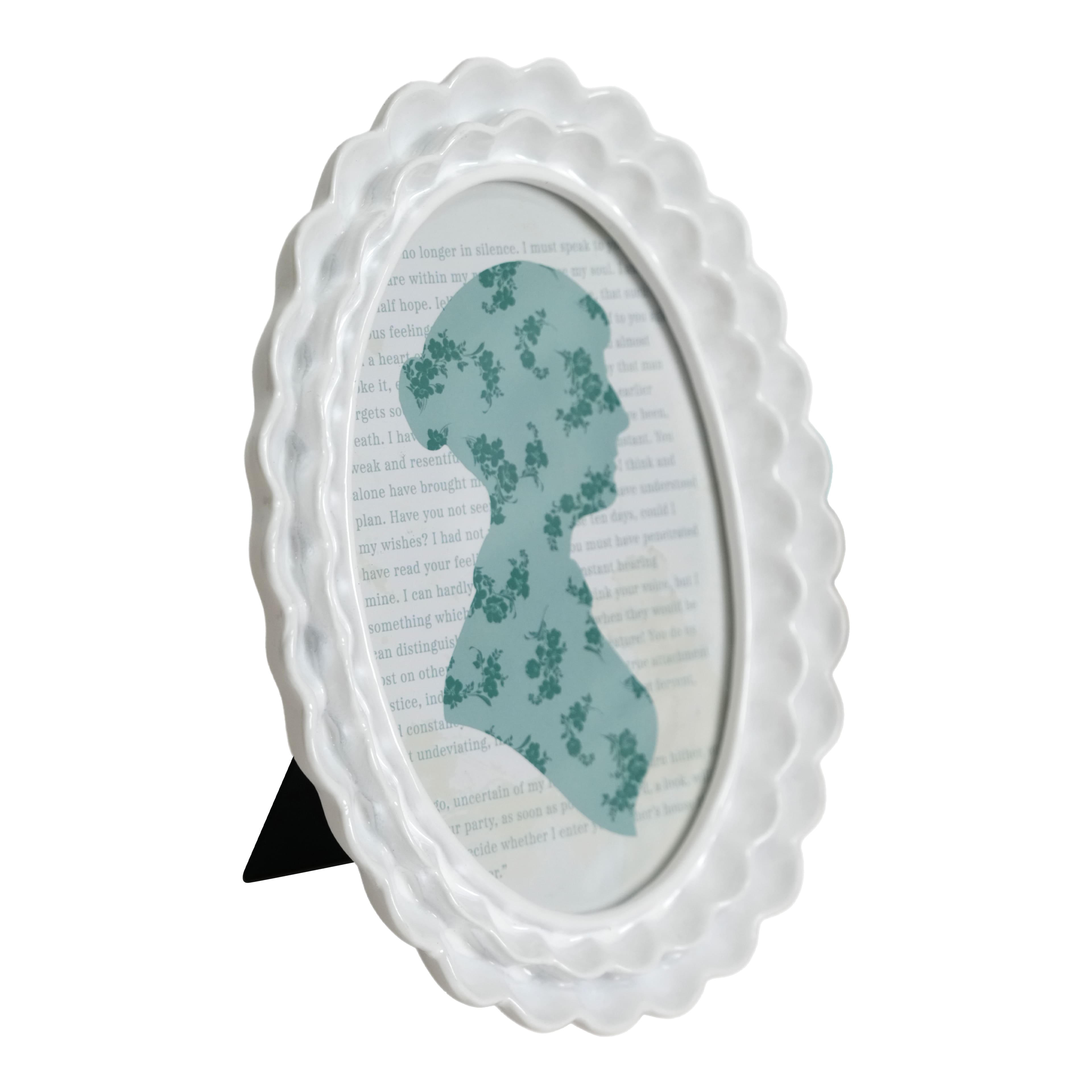 Just Jane 5&#x22; x 7&#x22; Layered Wave Oval Frame by Studio D&#xE9;cor&#xAE;