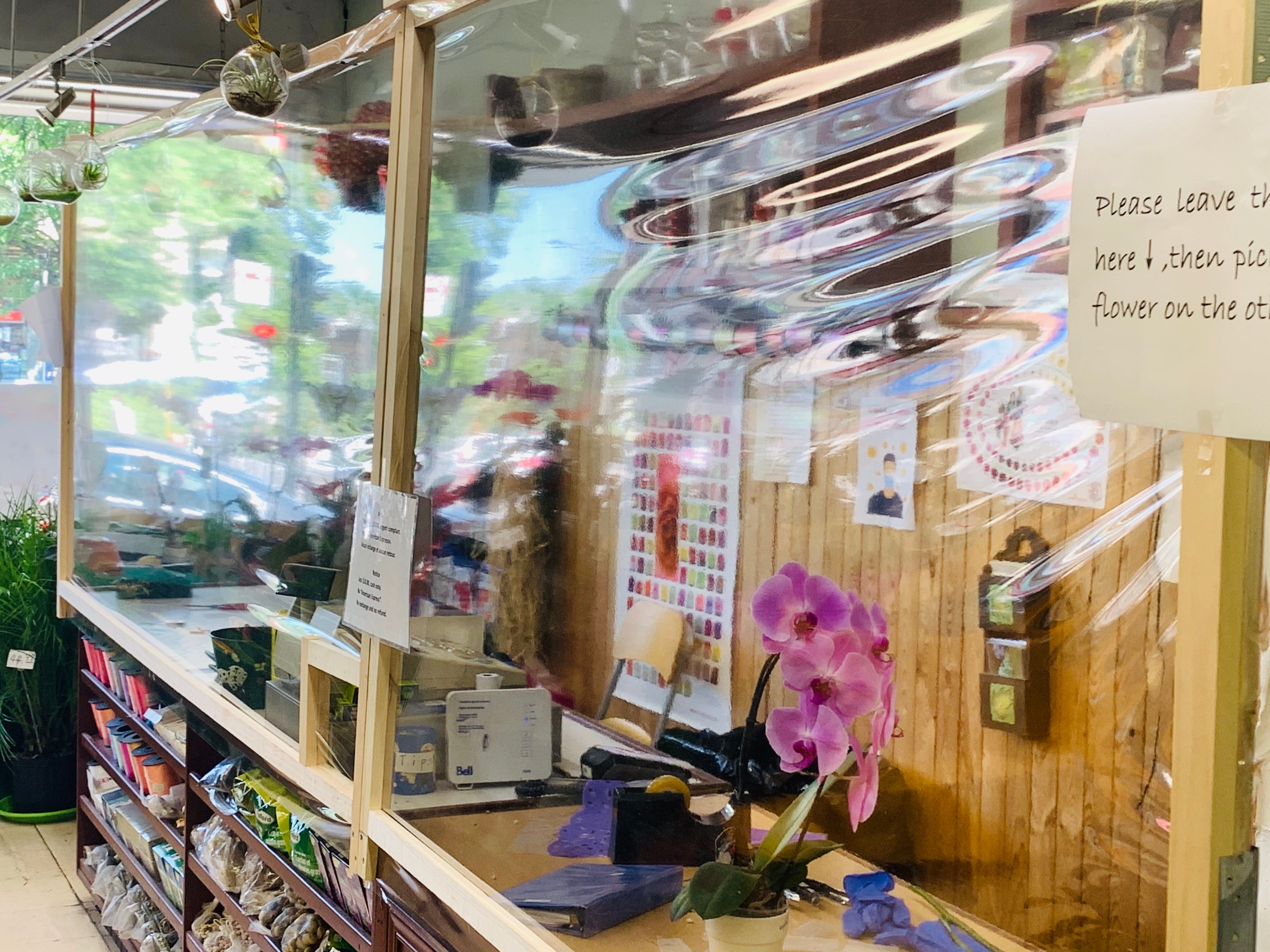 Vinyl-It 54" x 25yd. Clear 4 Gauge PVC Vinyl Roll