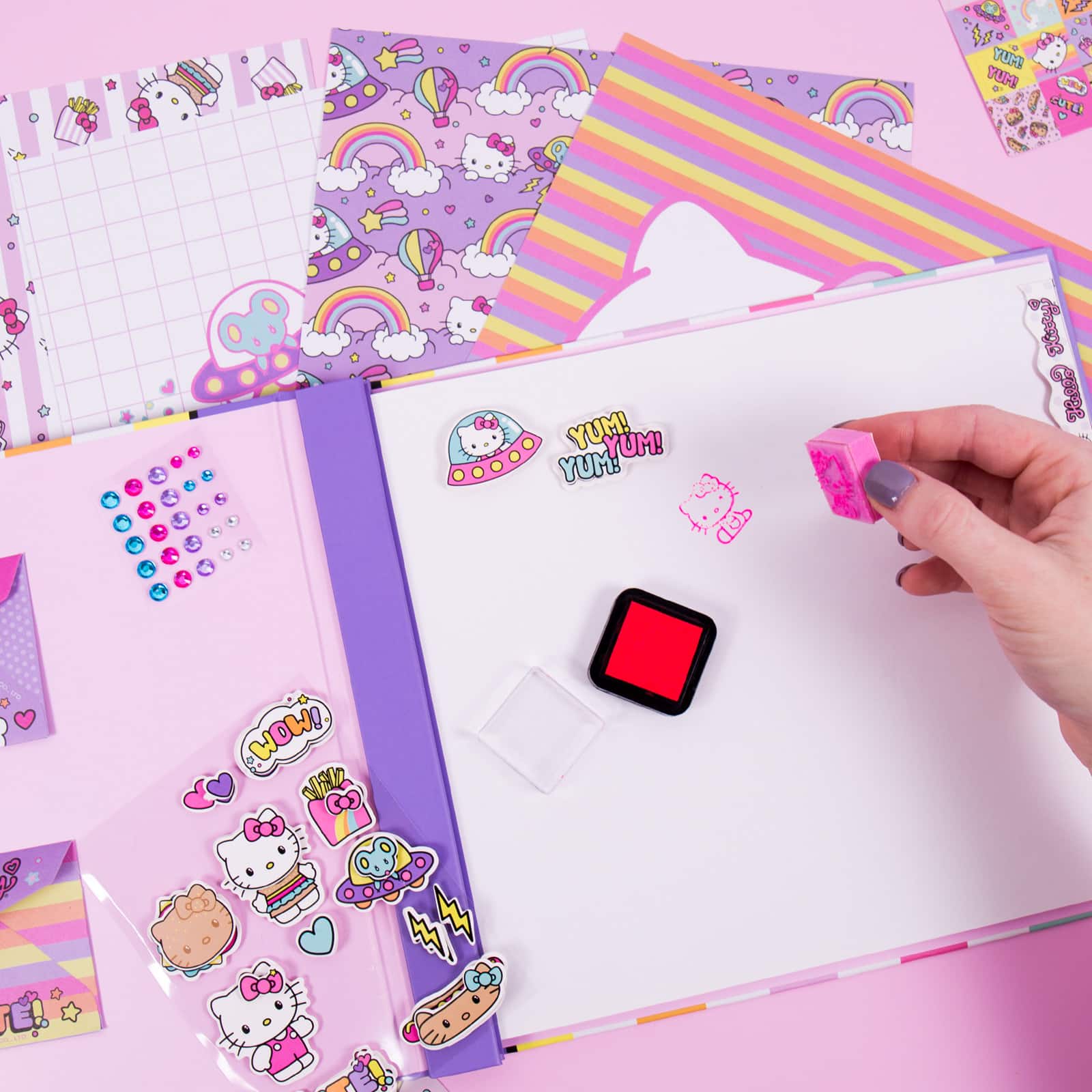 Hello Kitty&#xAE; All-in-One Scrapbook