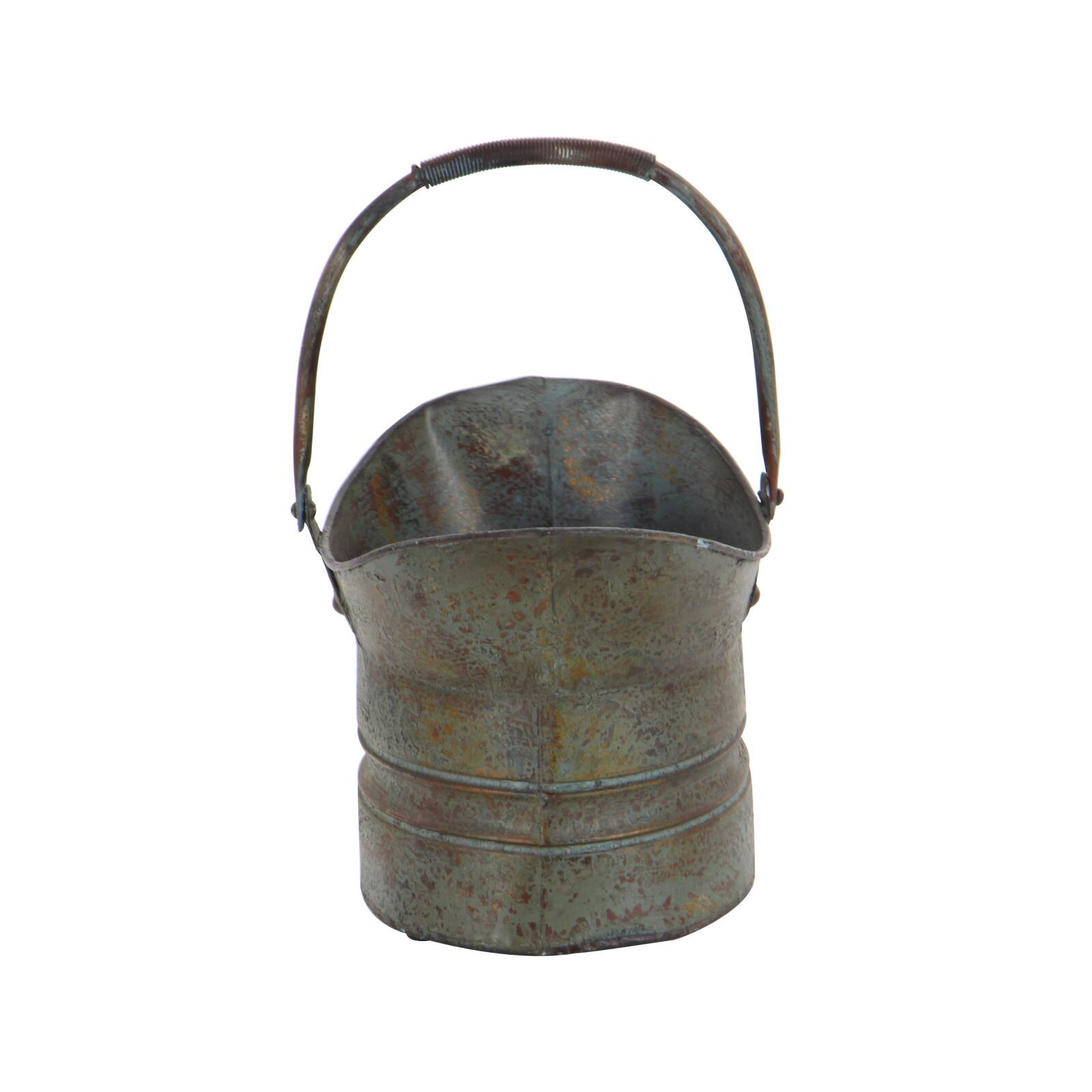 Silver Metal Rustic Planter Set