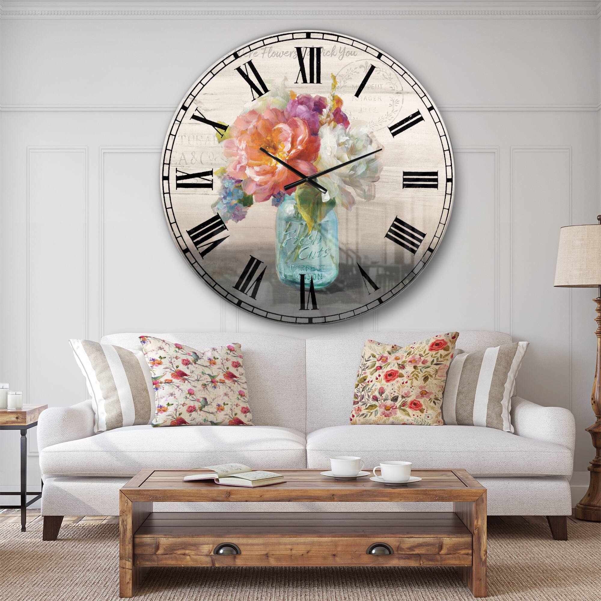 Designart &#x27;French Cottage Bouquet I Mothers Farmhouse Wall Clock