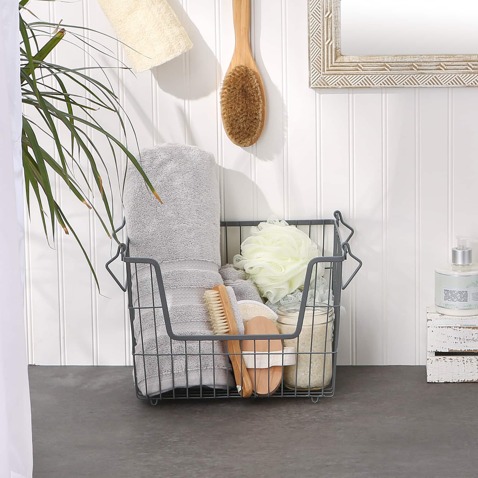 DII&#xAE; Medium Rectangle Metal Basket