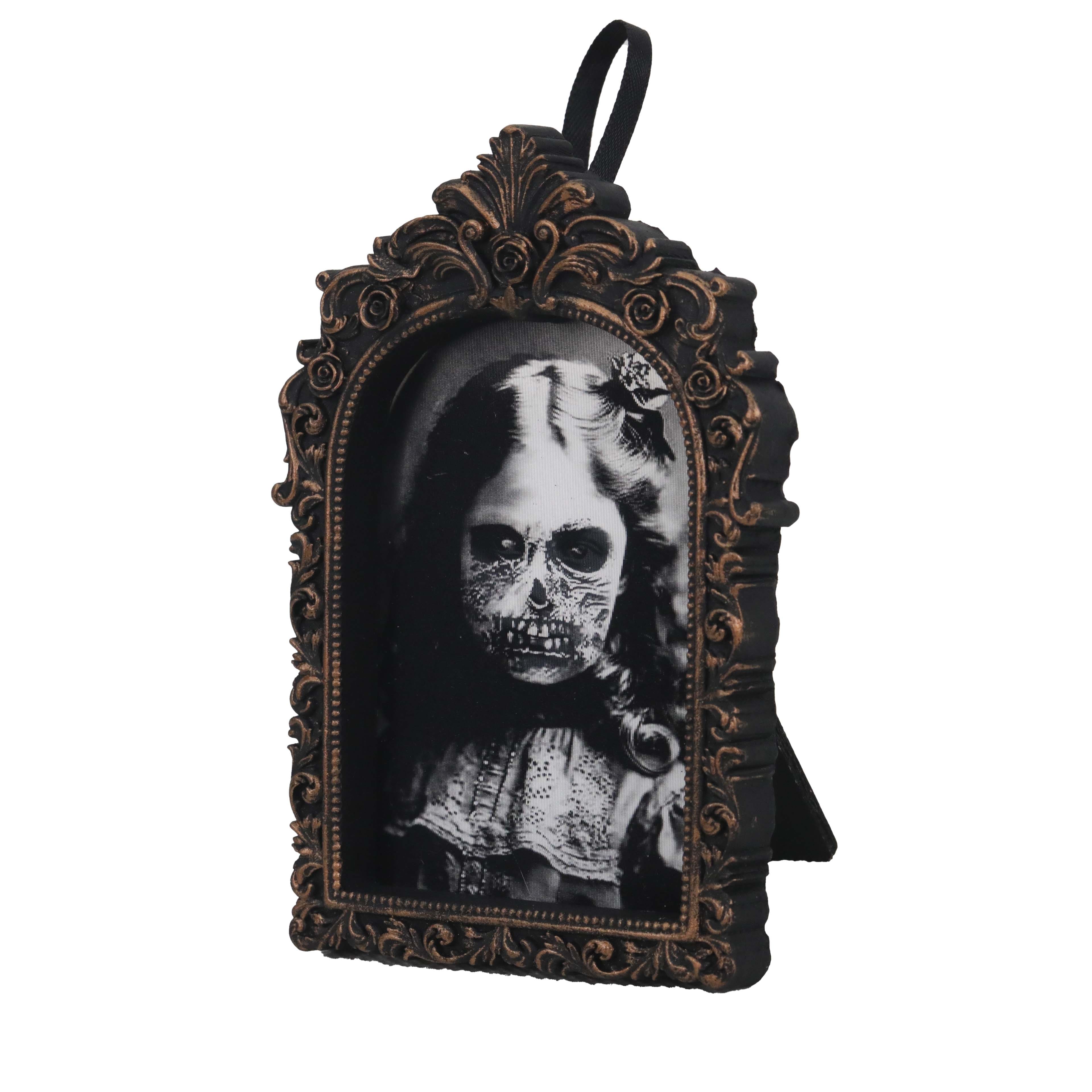5&#x22; Zombie Girl Lenticular Frame by Ashland&#xAE;