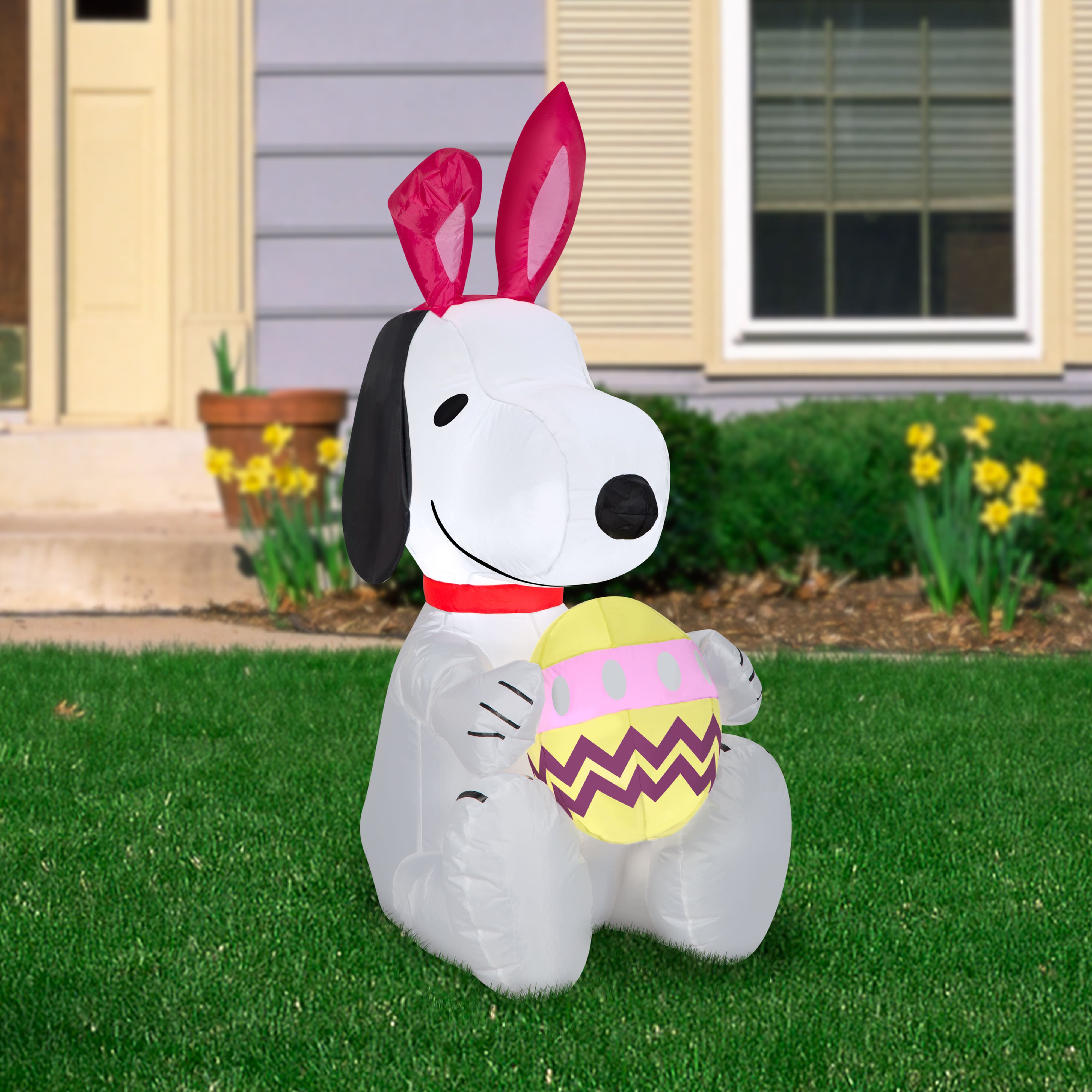 3.5ft. Airblown&#xAE; Inflatable Easter Snoopy Holding Egg