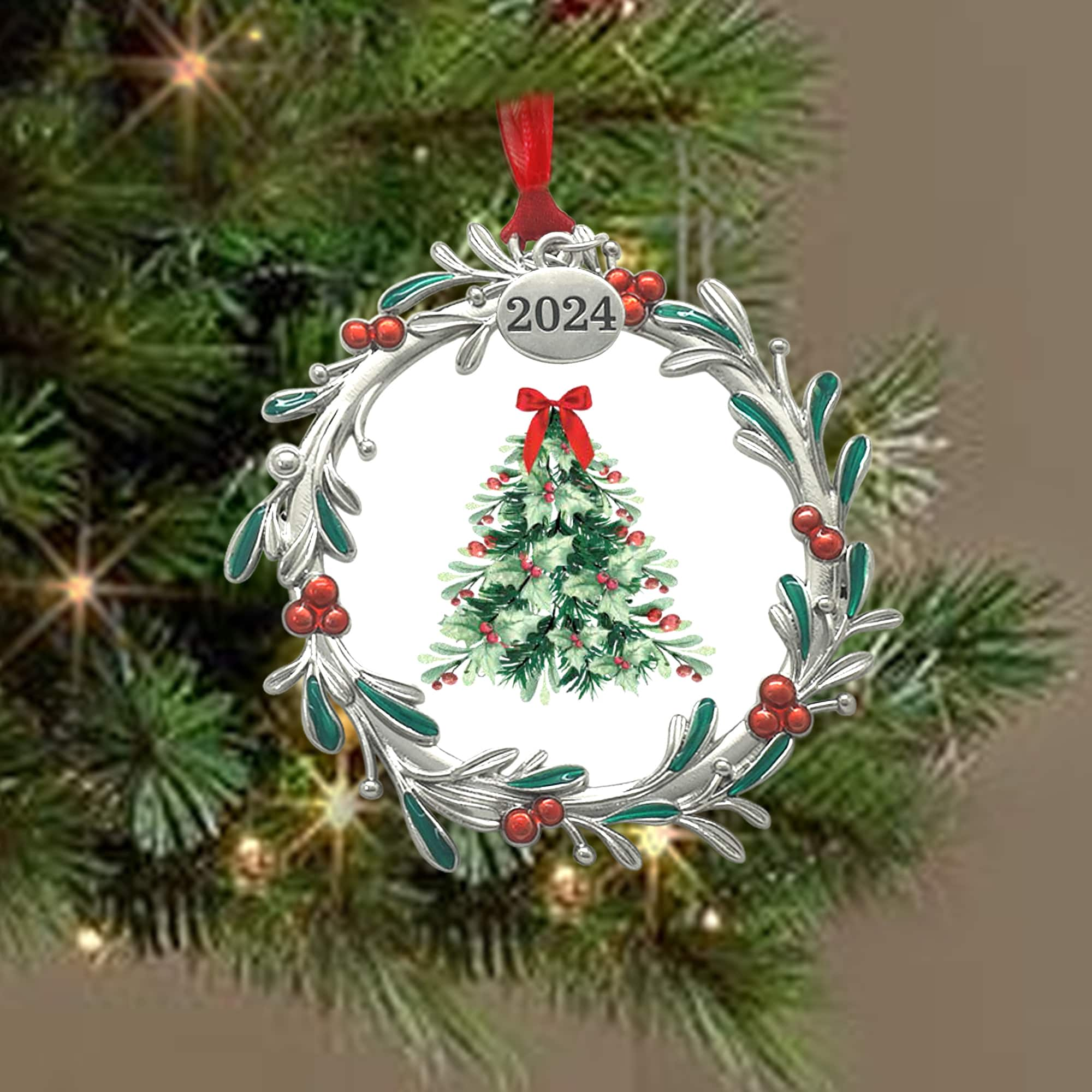 2.5&#x22; x 2.5&#x22; Round Mistletoe 2024 Ornament Frame by Studio D&#xE9;cor&#xAE;