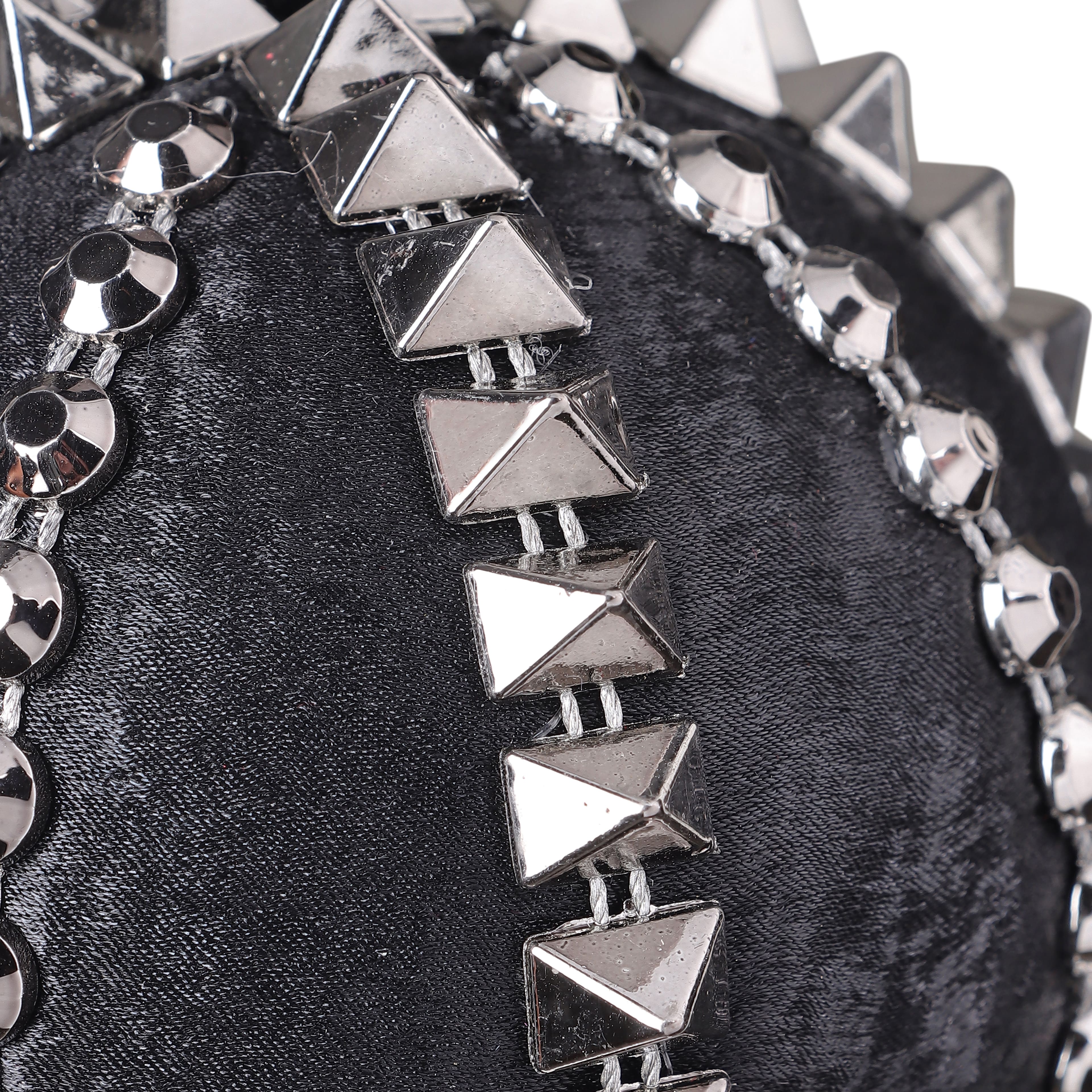 4&#x22; Vertical Spikes Fabric Ornament by Ashland&#xAE;