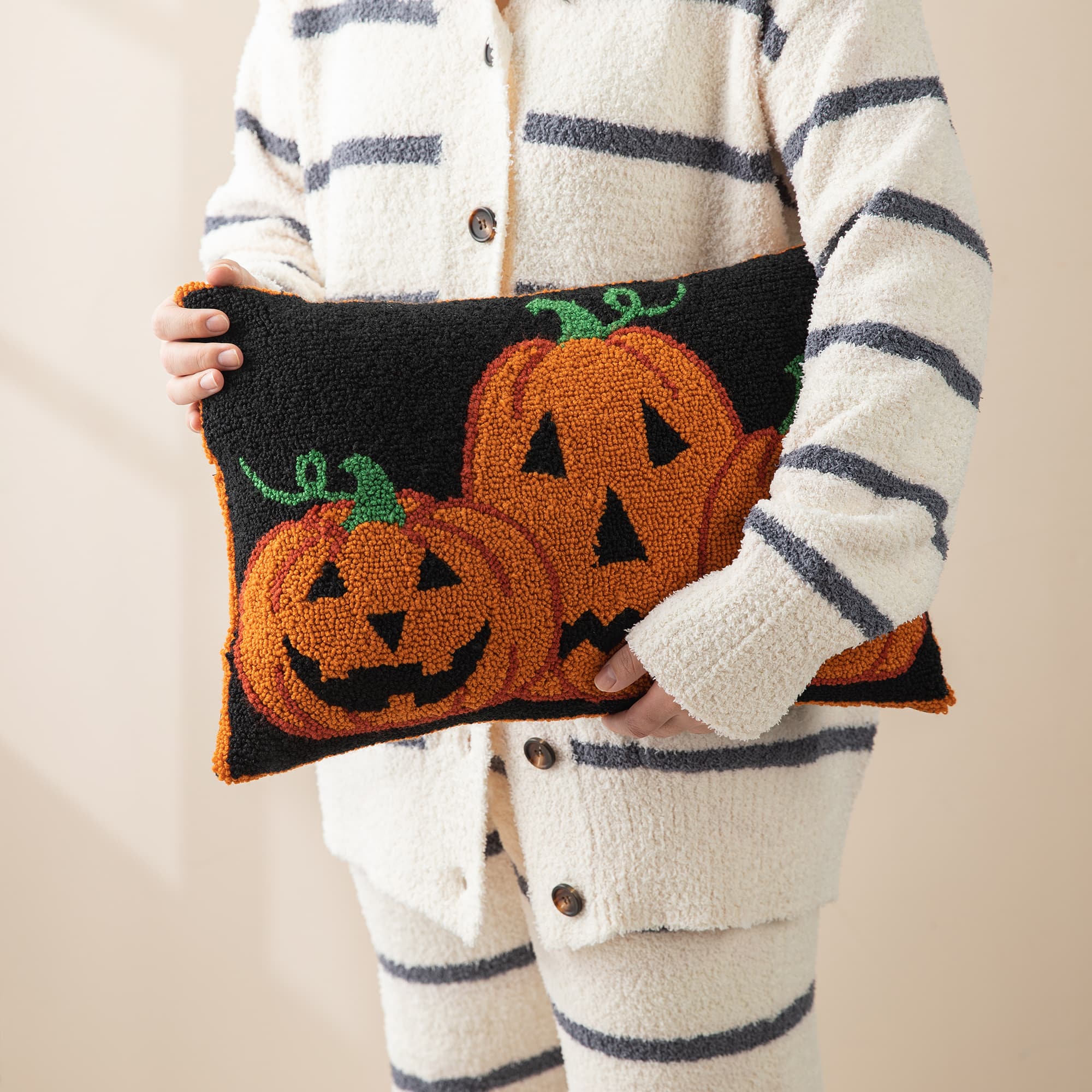 Glitzhome&#xAE; 18&#x22; x 12&#x22; Hooked Halloween Pumpkins Pillow