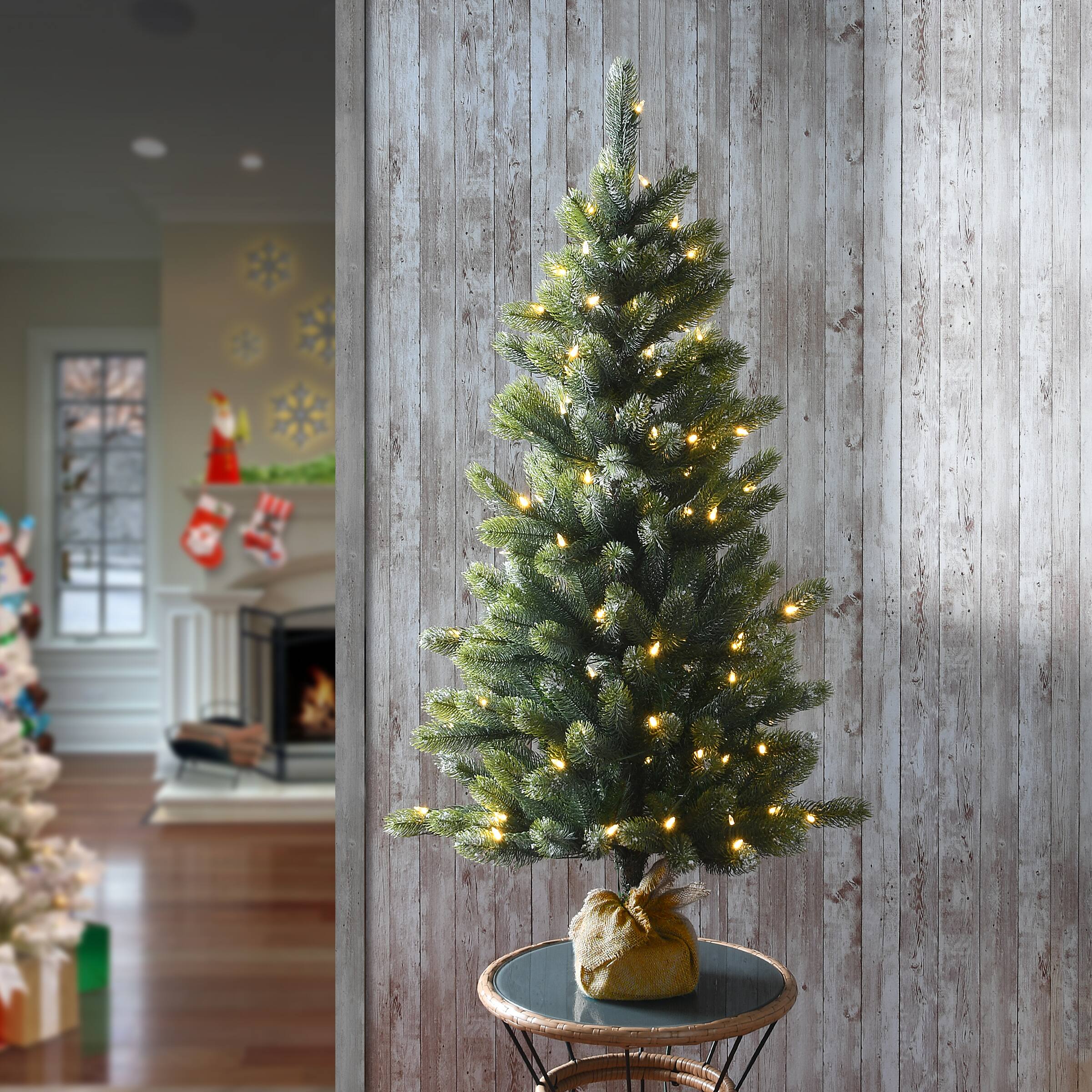 4.5ft. Pre-Lit Trinity Spruce Artificial Christmas Tree With Burlap Base, Clear LED Lights