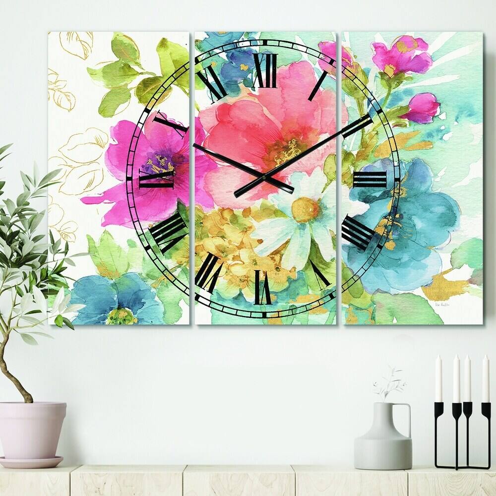 Designart My French Garden Traditional 3 Panel Wall Clock
