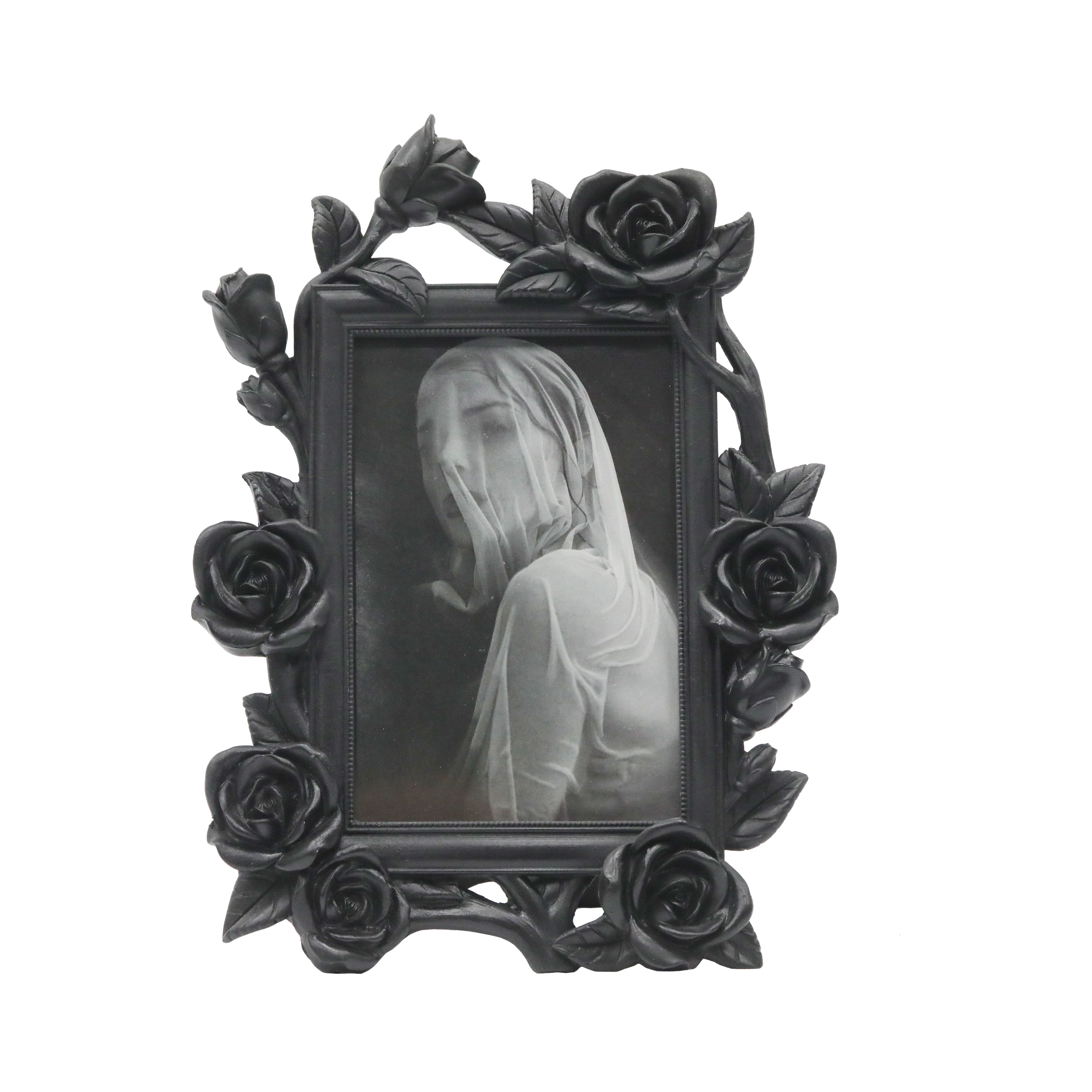 4&#x22; x 6&#x22; Black Roses Tabletop Frame by Ashland&#xAE;