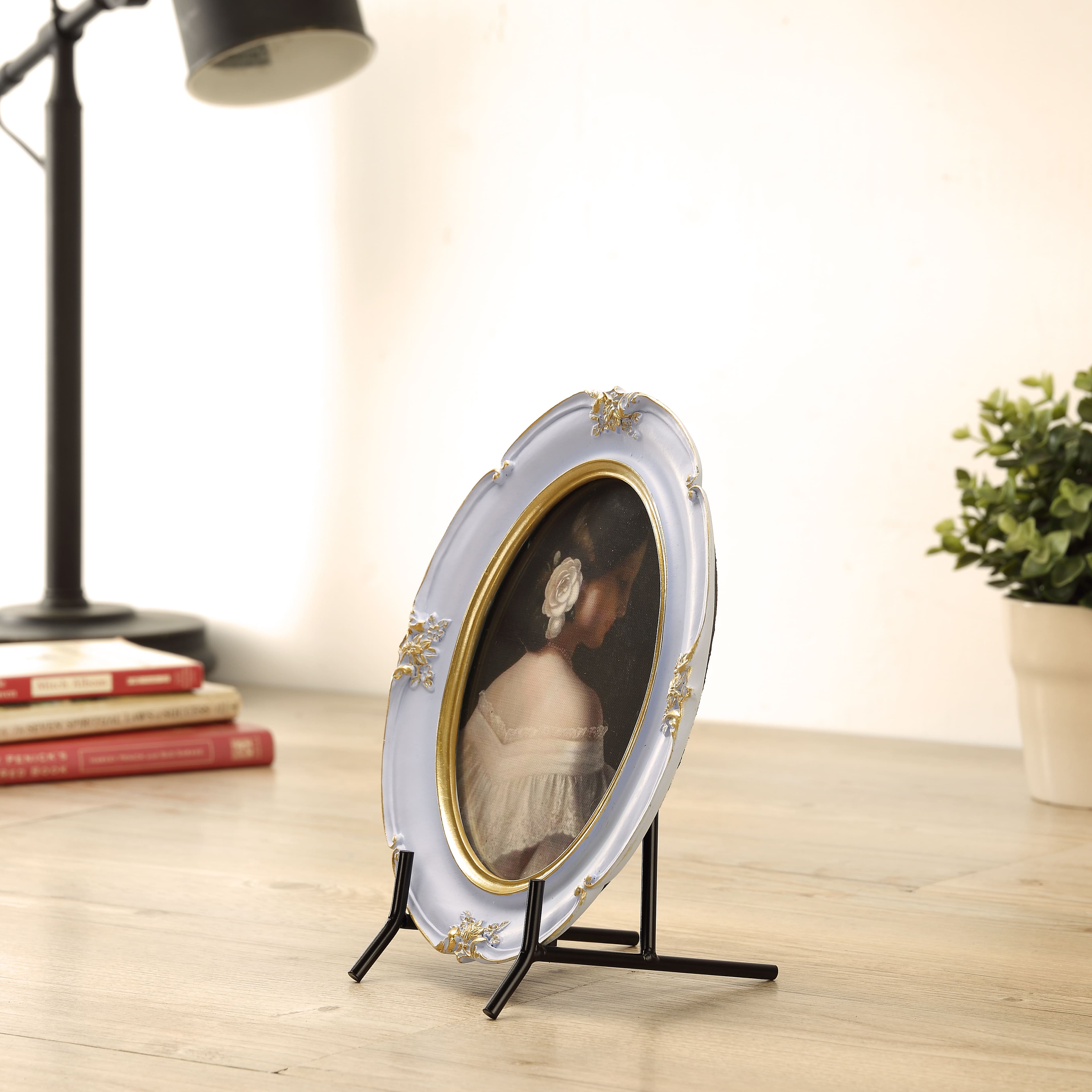 18 Pack: Black Smooth Wire Photo Stand by Studio Décor®