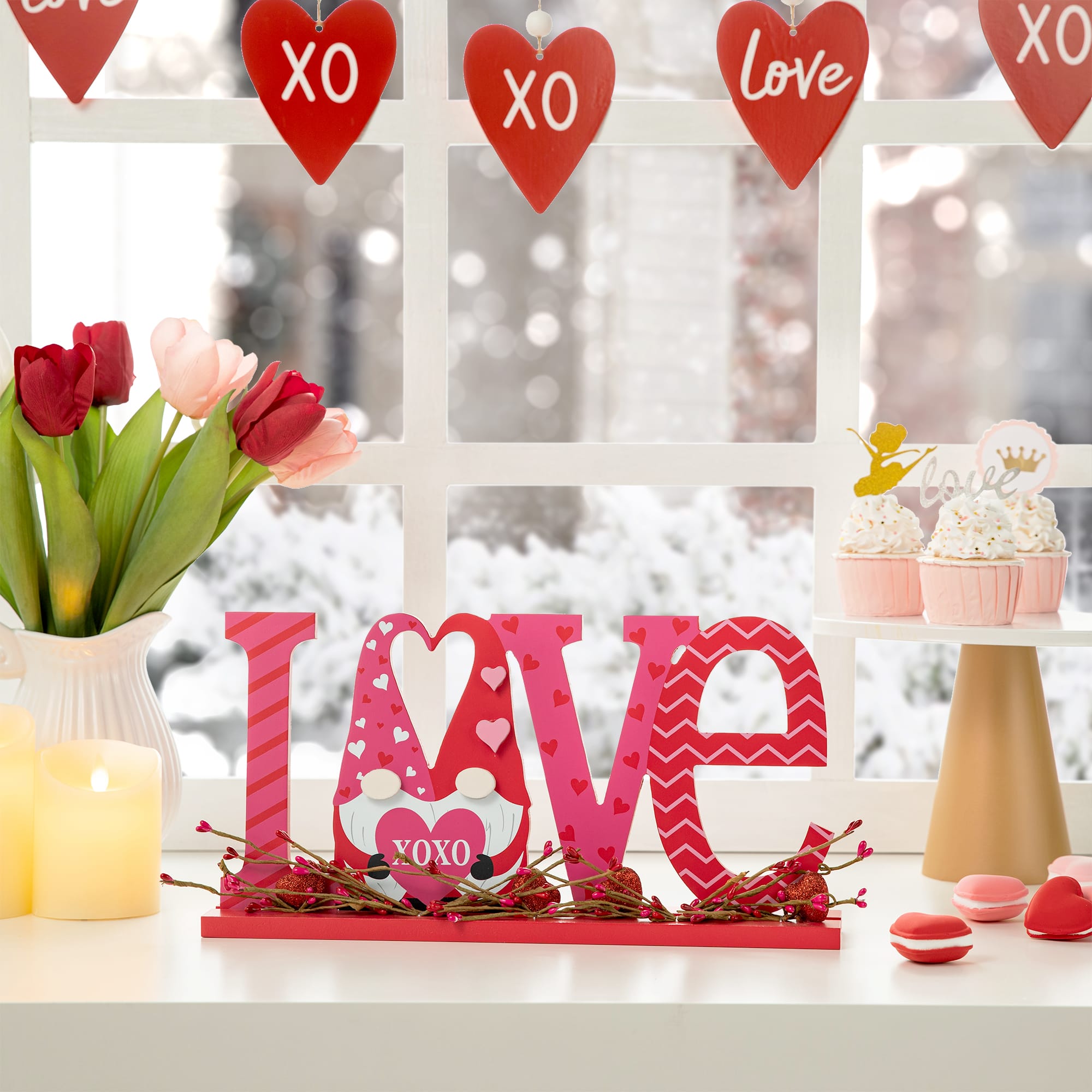 Glitzhome&#xAE; 14.25&#x22; Valentine&#x27;s LOVE Wooden Gnome Table Decor