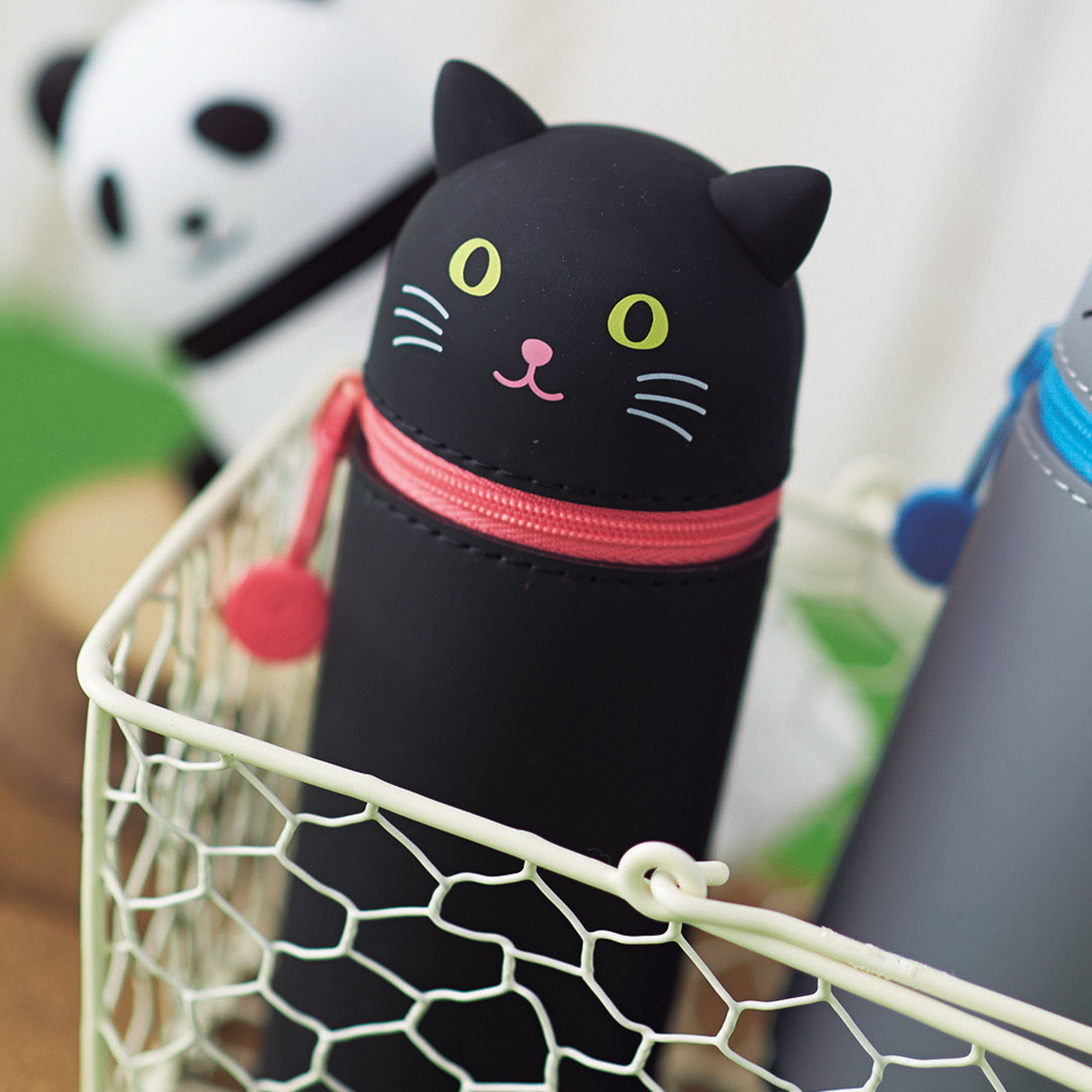 PuniLabo 9&#x22; Black Cat Stand-Up Pen Case