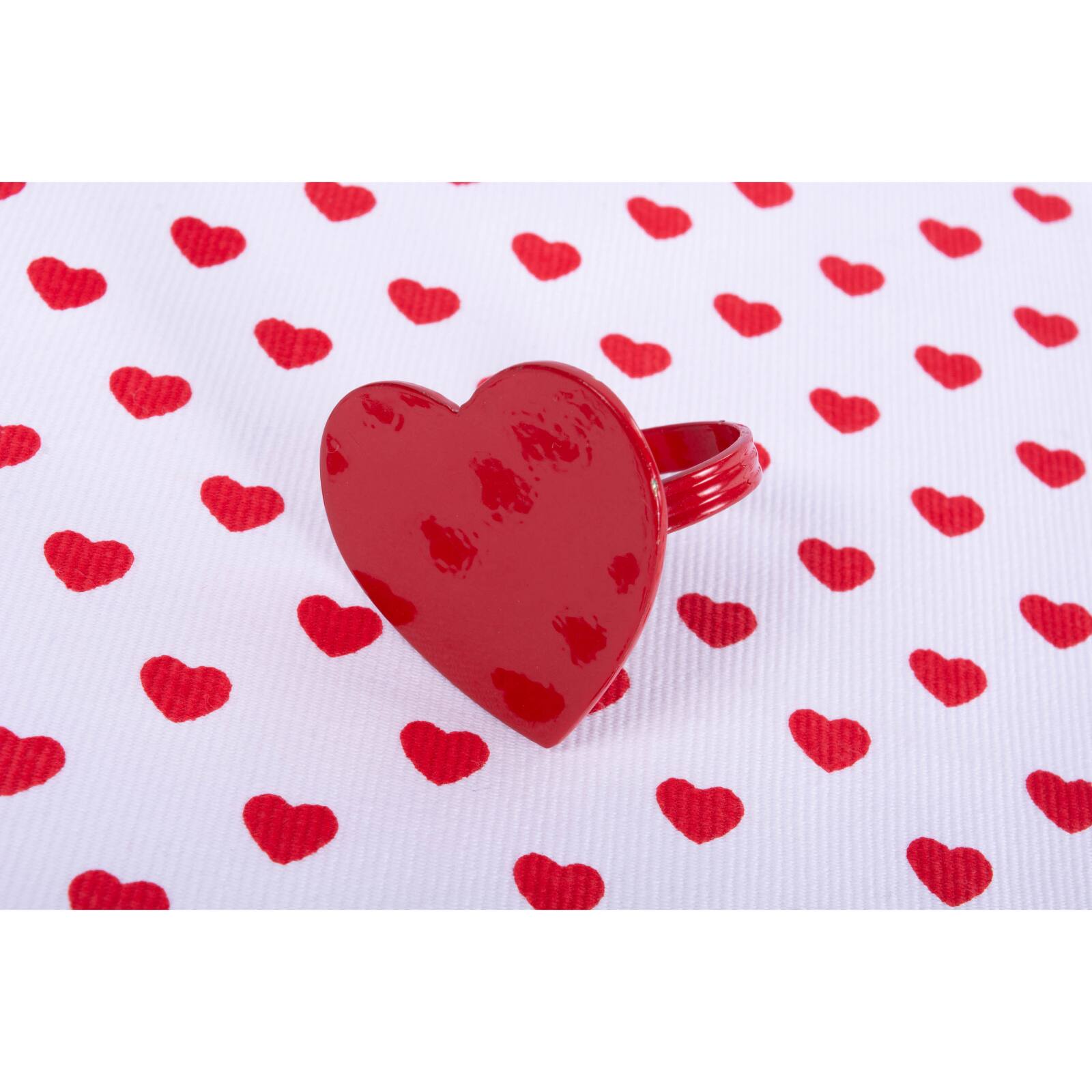 DII&#xAE; Red Heart Napkin Rings, 6ct.