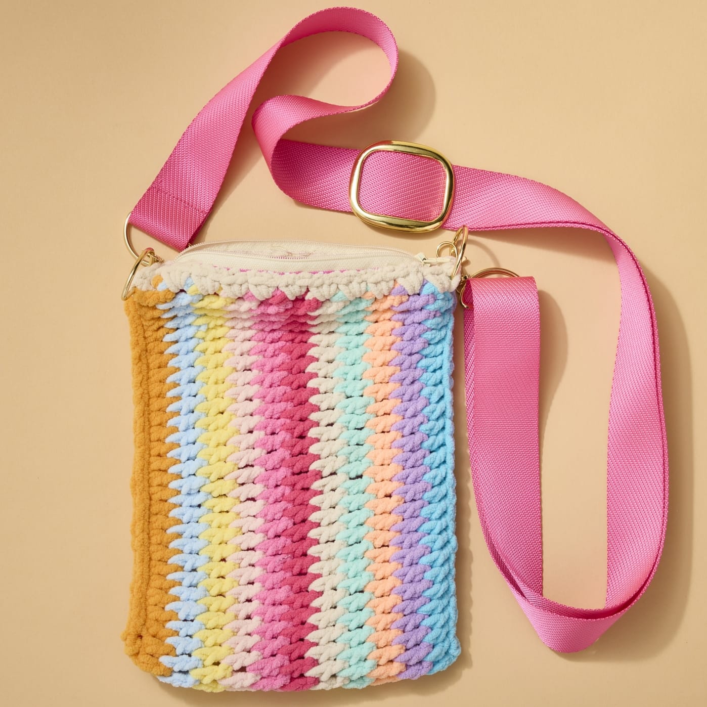 Loops &#x26; Threads&#xAE; Posh Purl&#x2122; Crochet Granny Stripe Crossbody