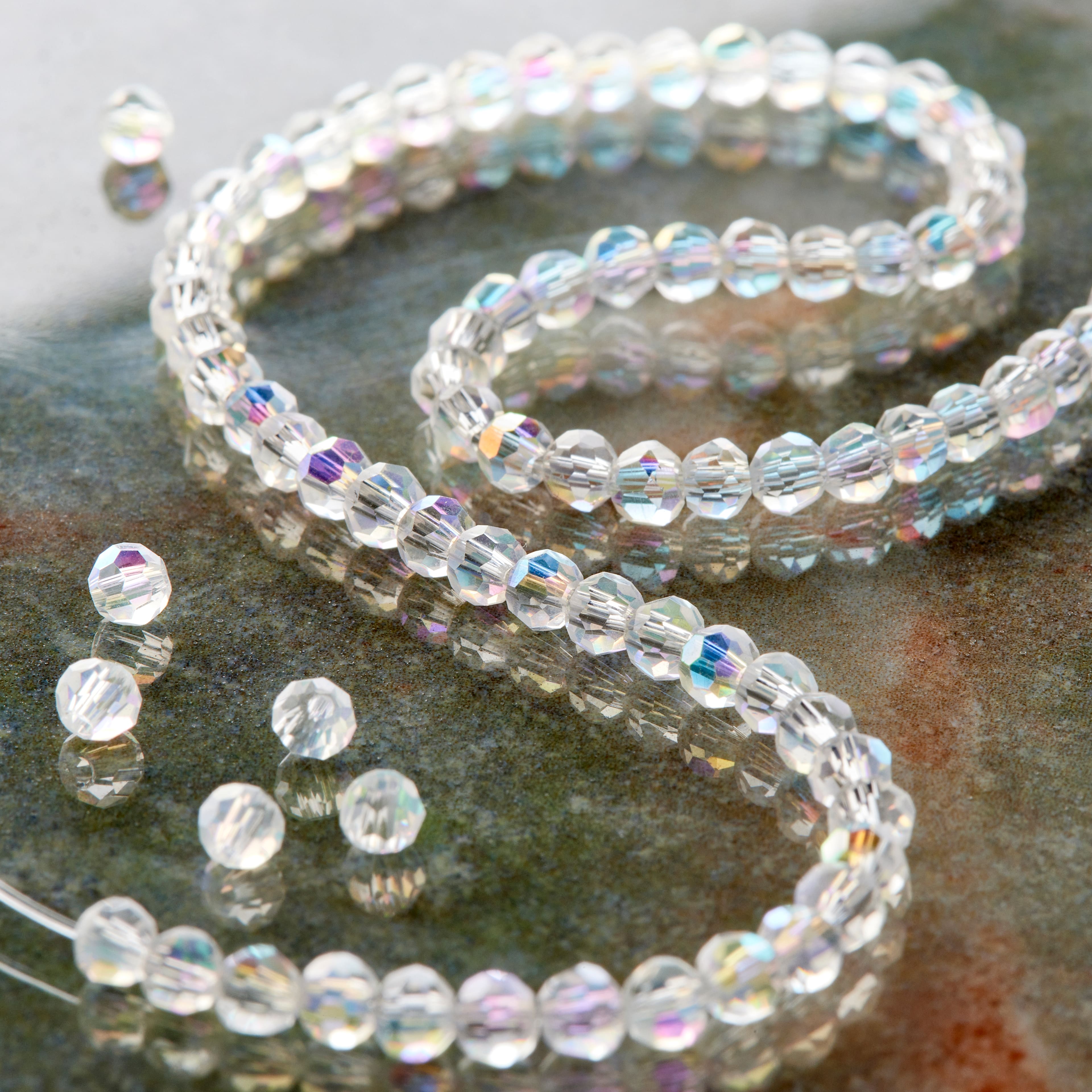 Perles rondes à facettes en verre cristal, 3 mm de Bead Landing