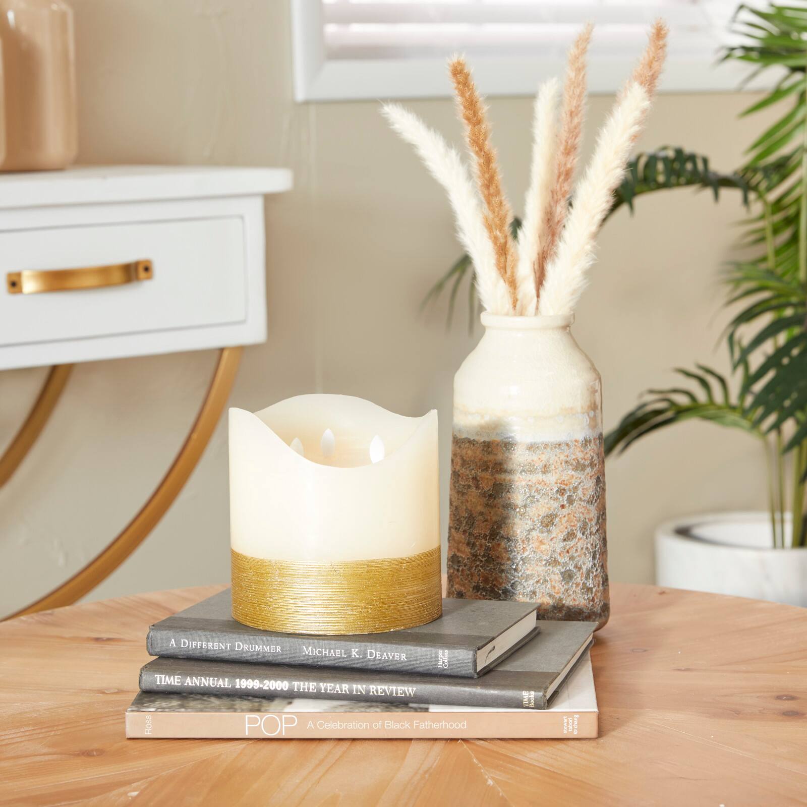 Cream &#x26; Gold Traditional Flameless Candle