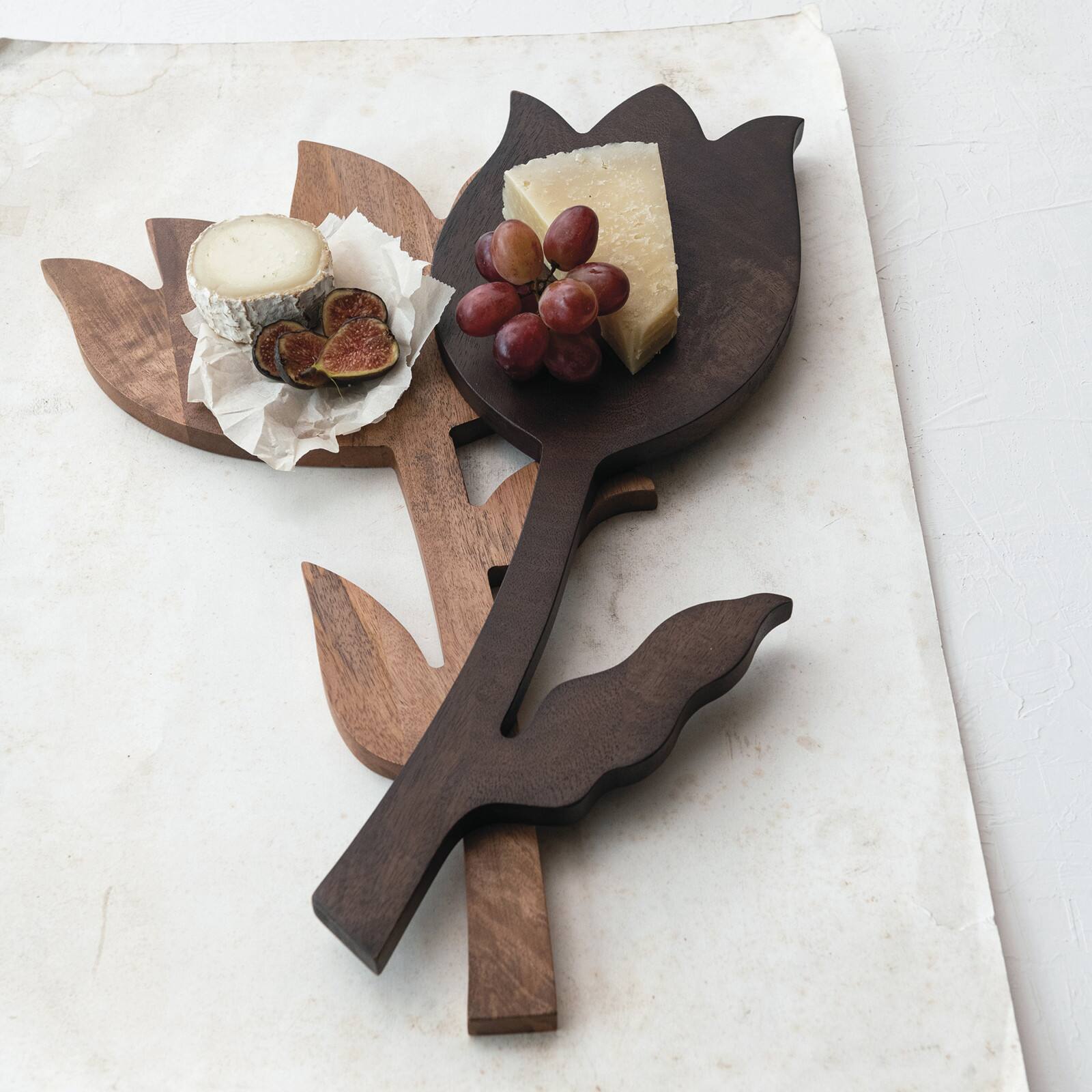 Hello Honey® 20" Tulip-Shaped Natural Mango Wood Serving Board