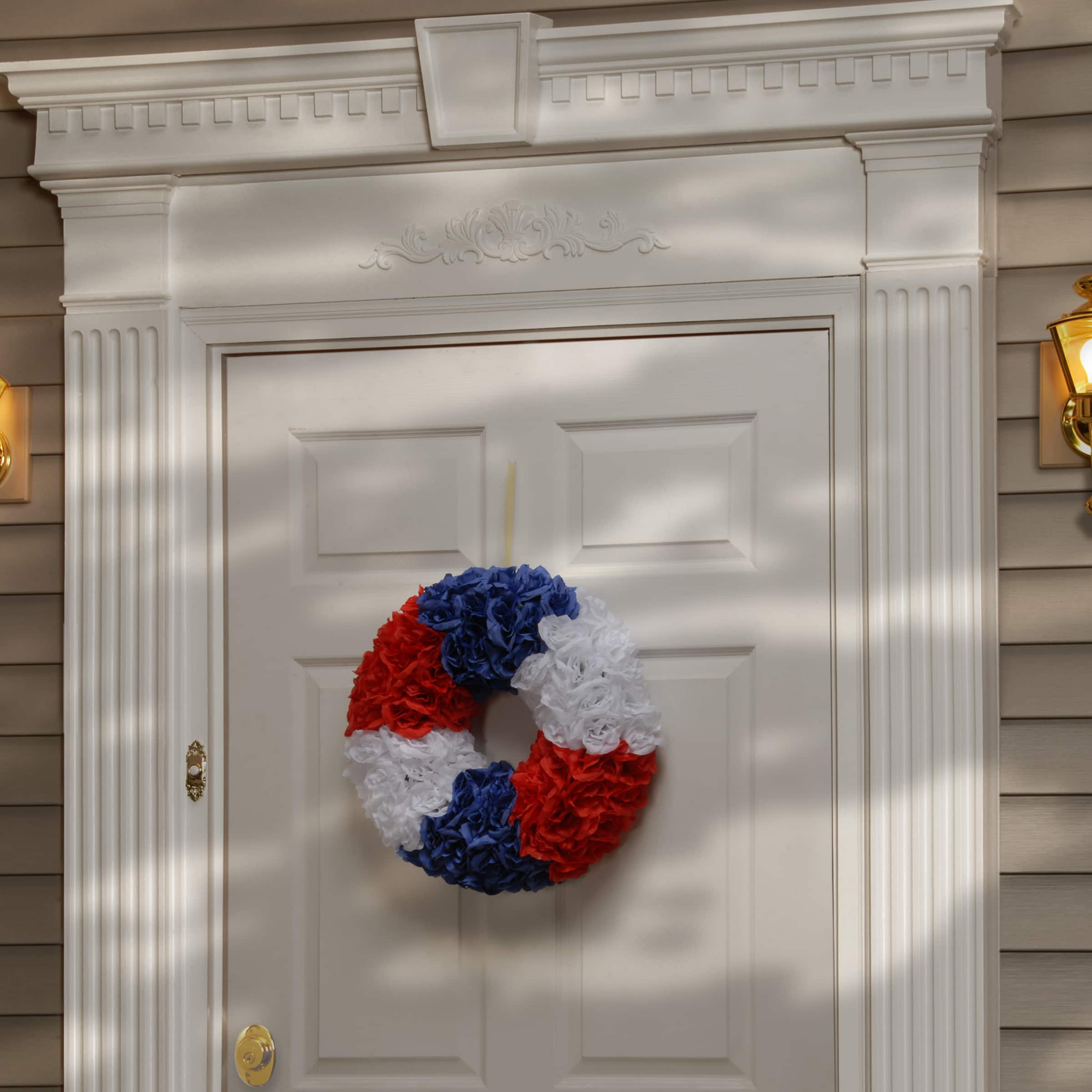 18&#x22; Patriotic Rose Wreath