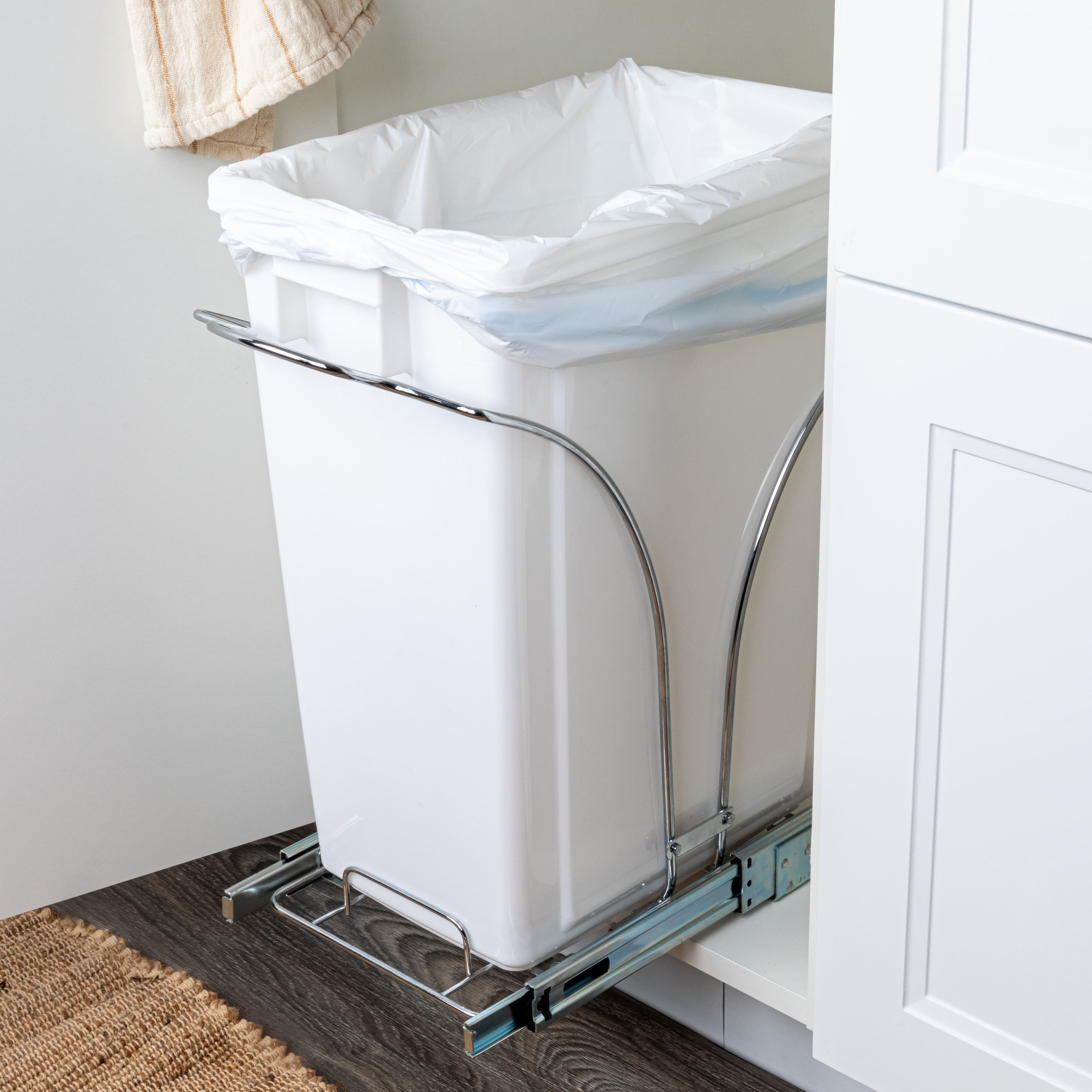 Household Essentials Glidez Pull Out Trash Can