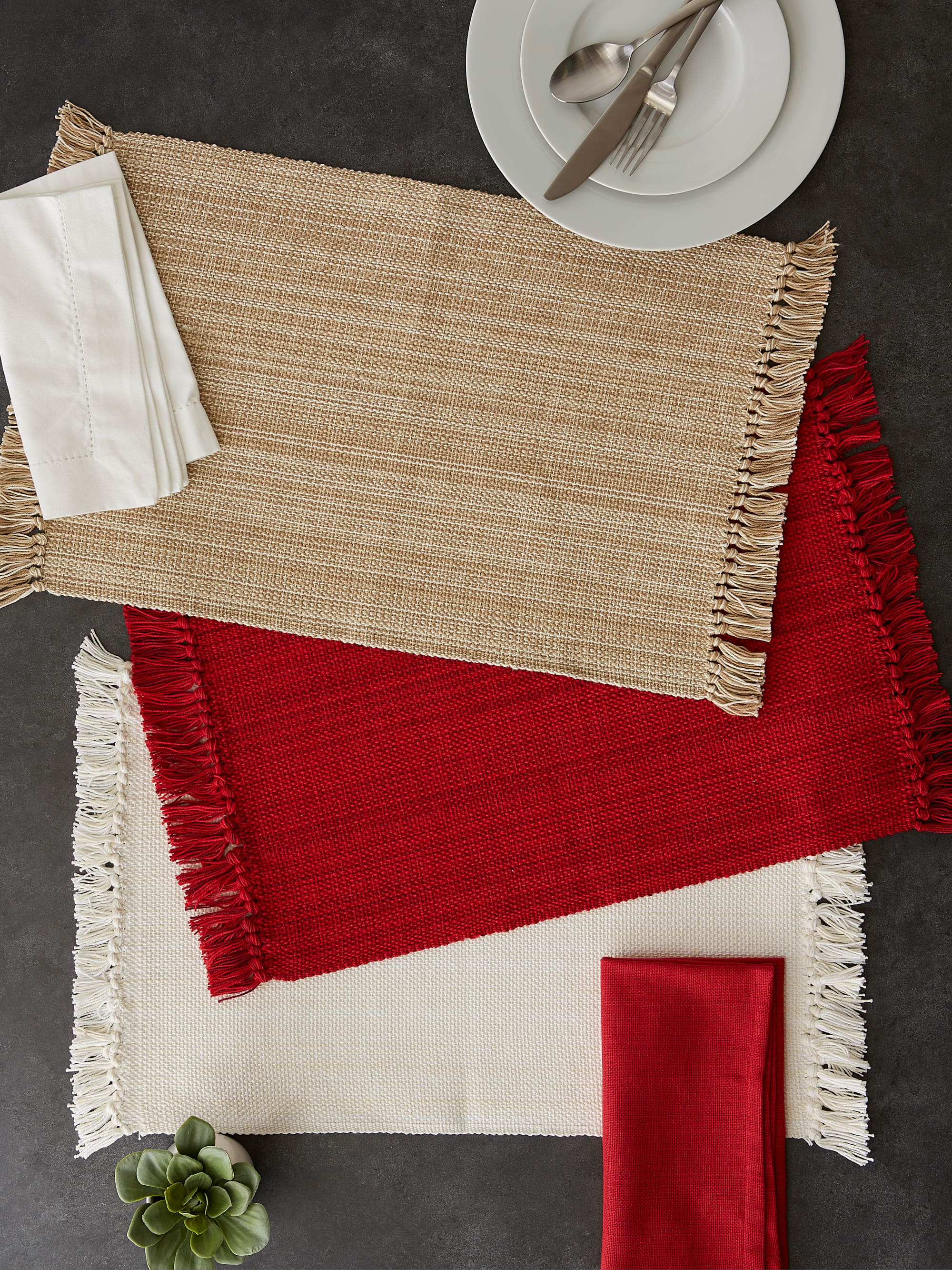 DII&#xAE; Variegated Red Fringe Placemat &#x26; Napkin Set, 8ct.