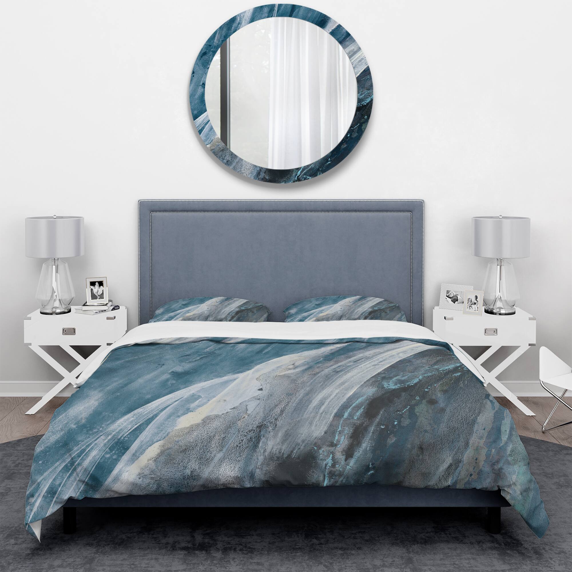 Designart 'Splash Blue Indigo' Geometric Bedding Set