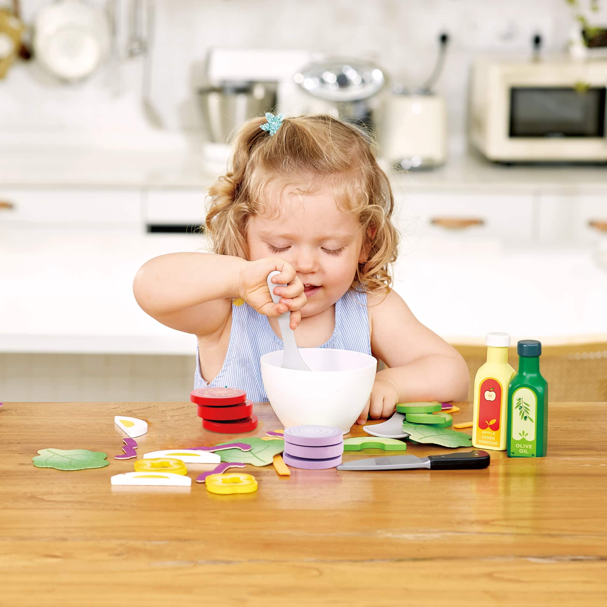 Hape Kitchen Healthy Salad Food Playset
