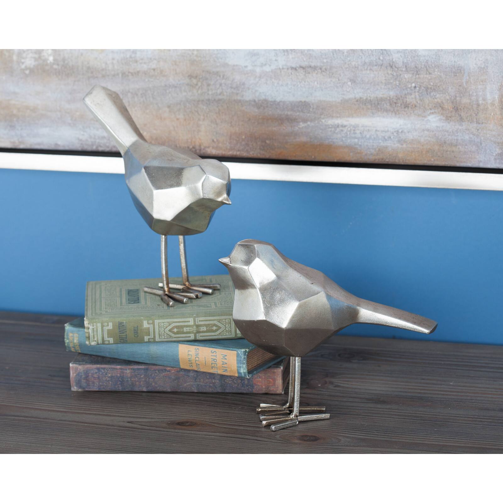CosmoLiving by Cosmopolitan Modern Polystone Bird Sculpture Set