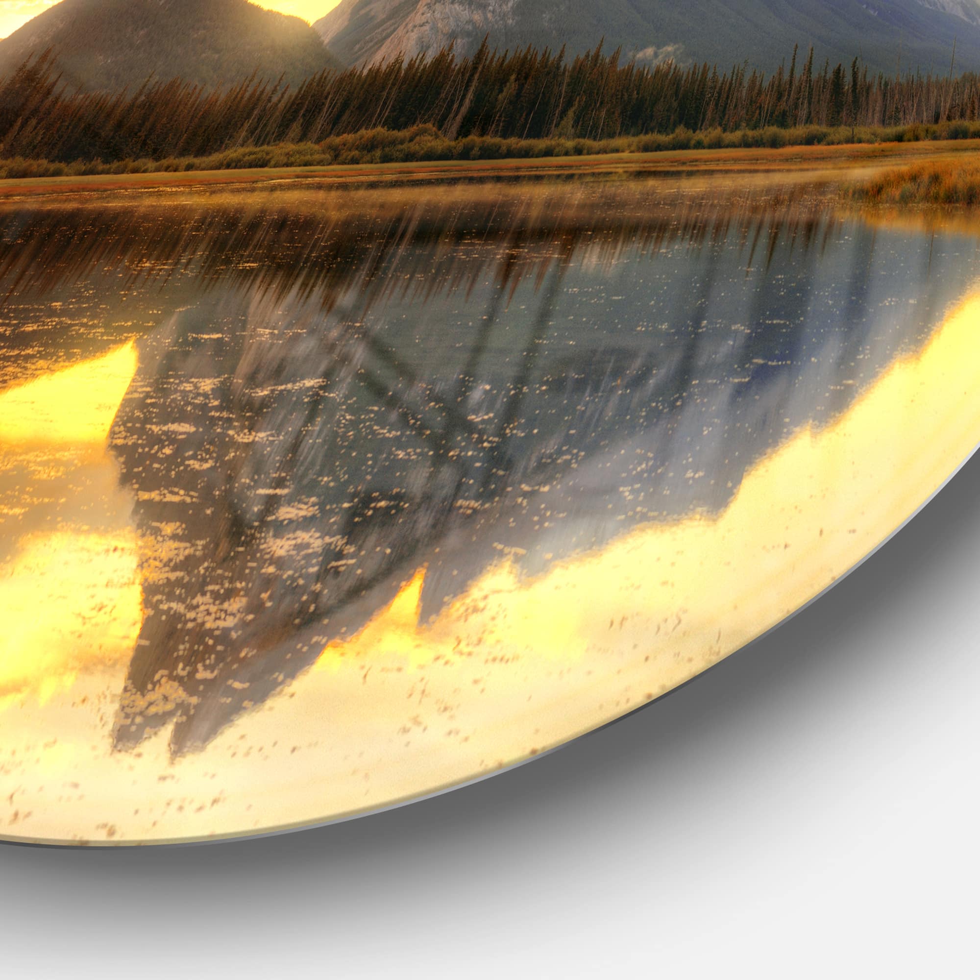 Designart - Vermillion Lake Sunrise in Banff Park' Landscape Metal Circle Wall Art