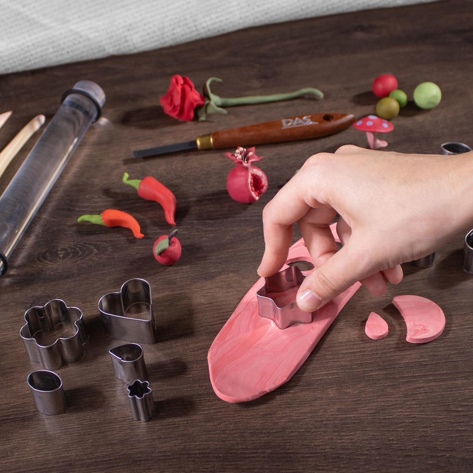 DAS&#xAE; Metal Clay Modeling Molds Tool Set