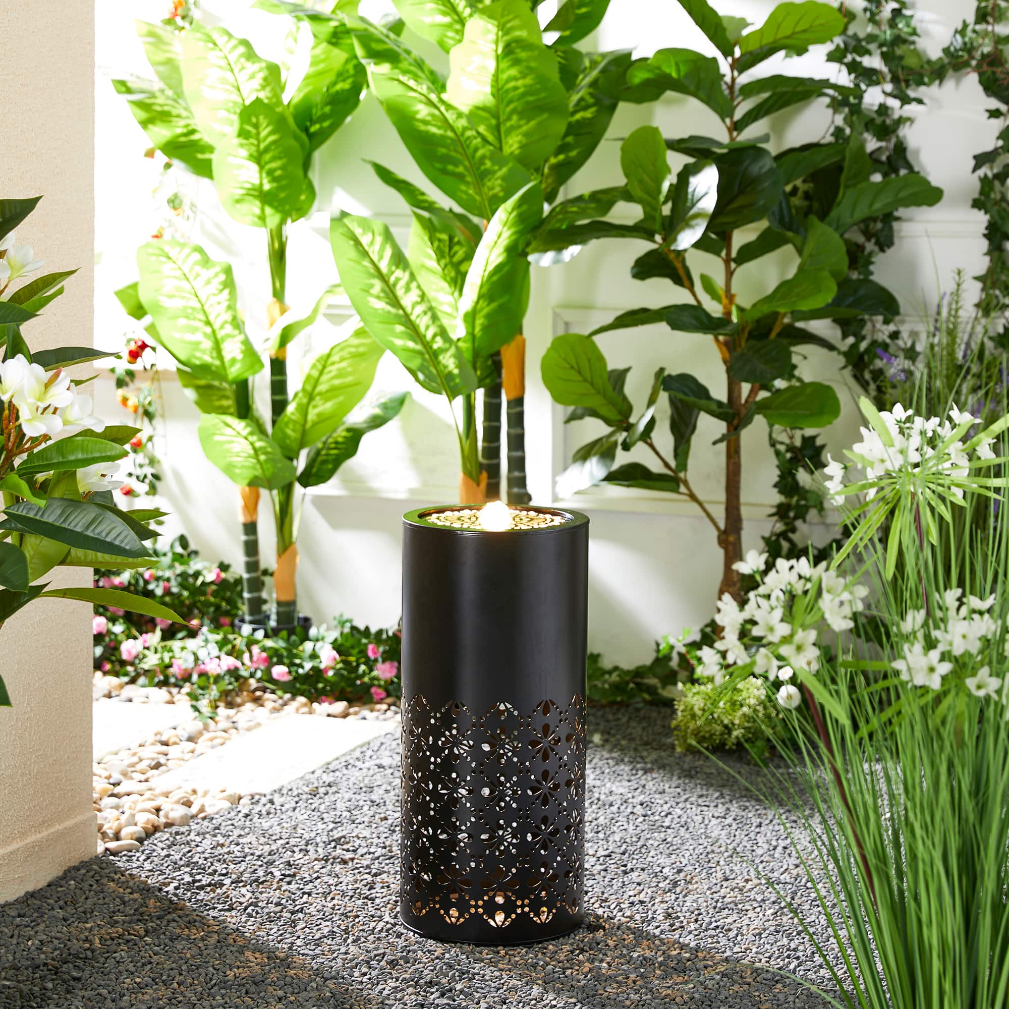 Glitzhome&#xAE; 23.5&#x22; Metal LED Cutout Pattern Outdoor Fountain